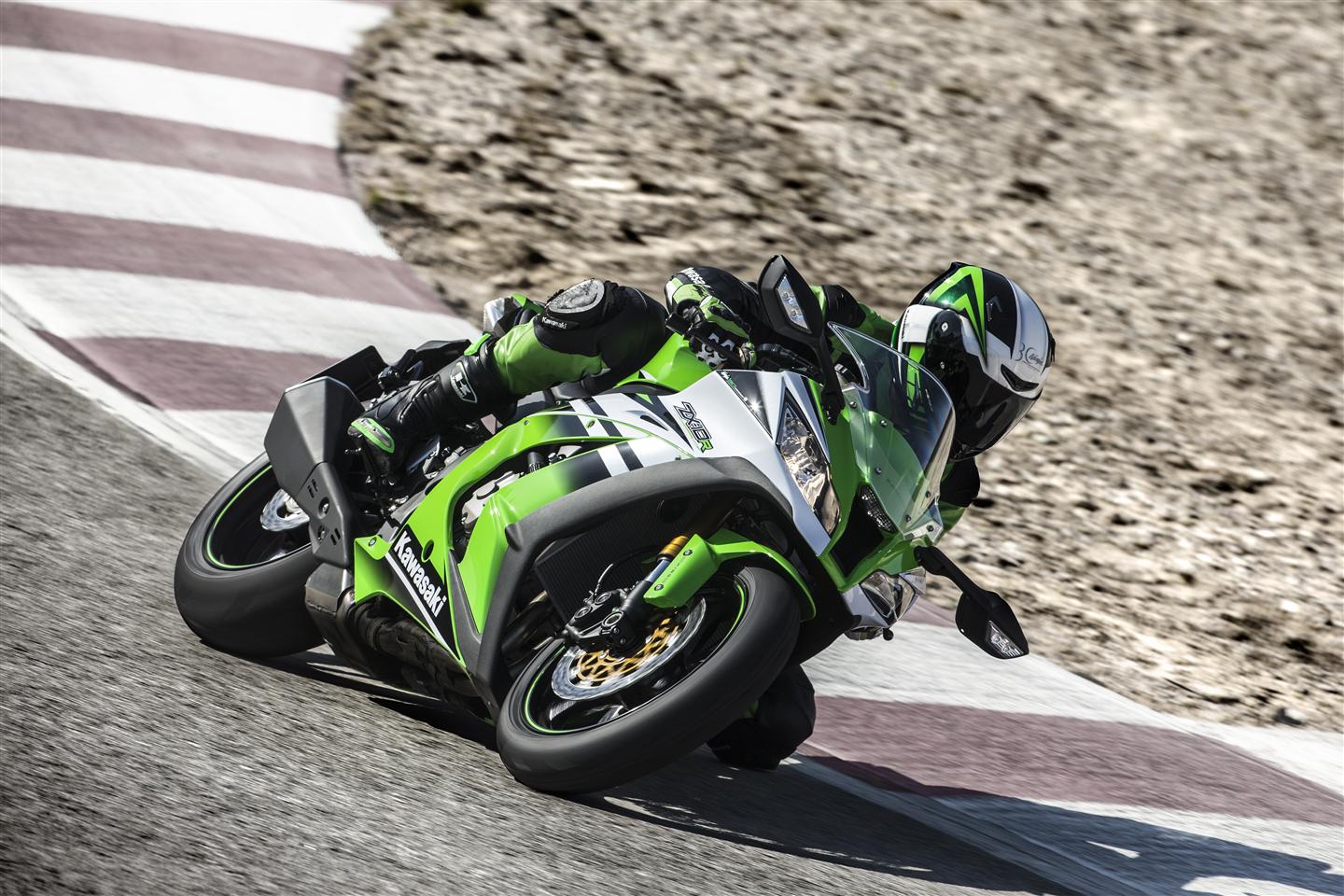 Kawasaki Ninja Zx-10R Wallpapers