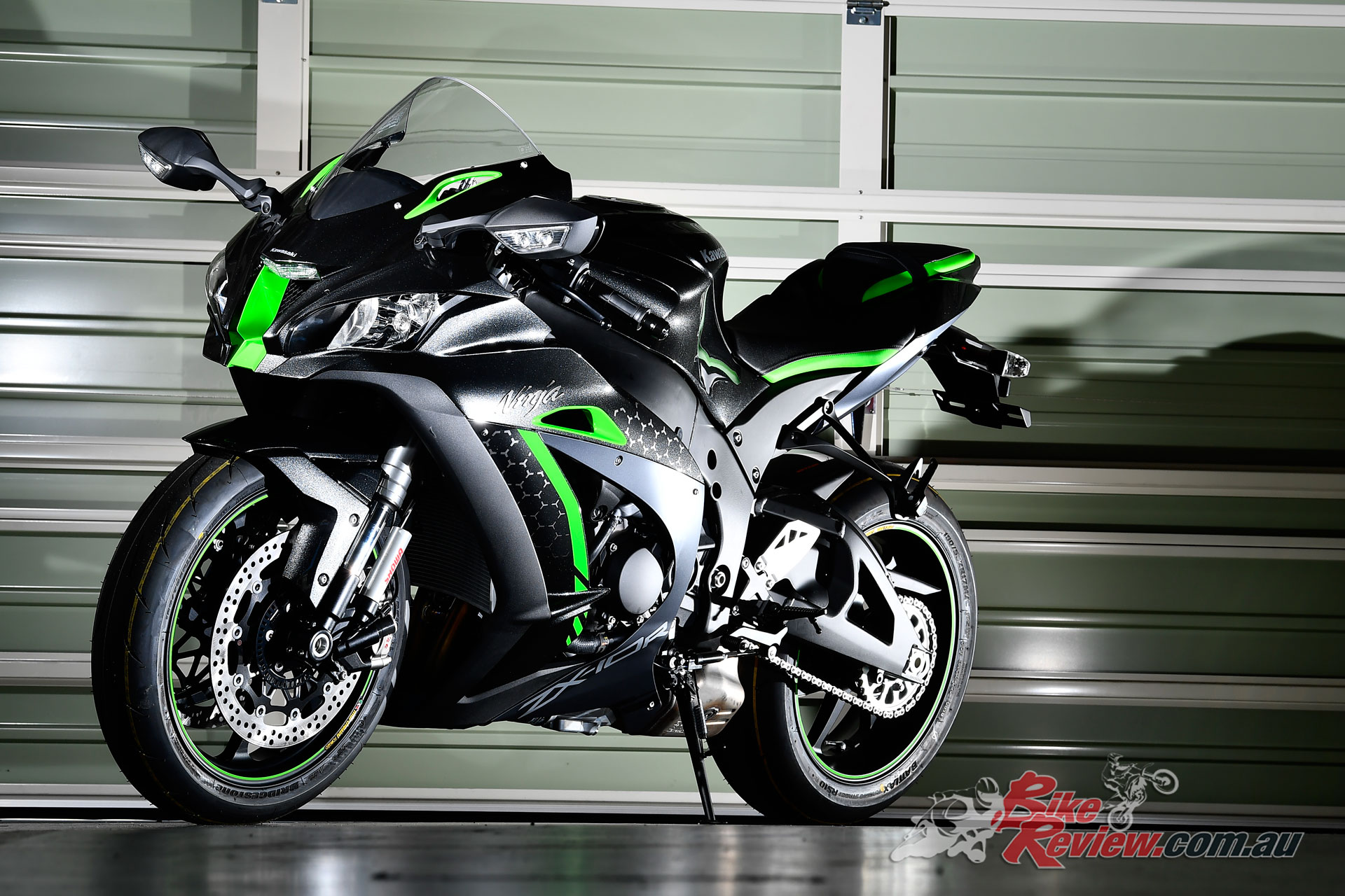 Kawasaki Ninja Zx-10R Wallpapers