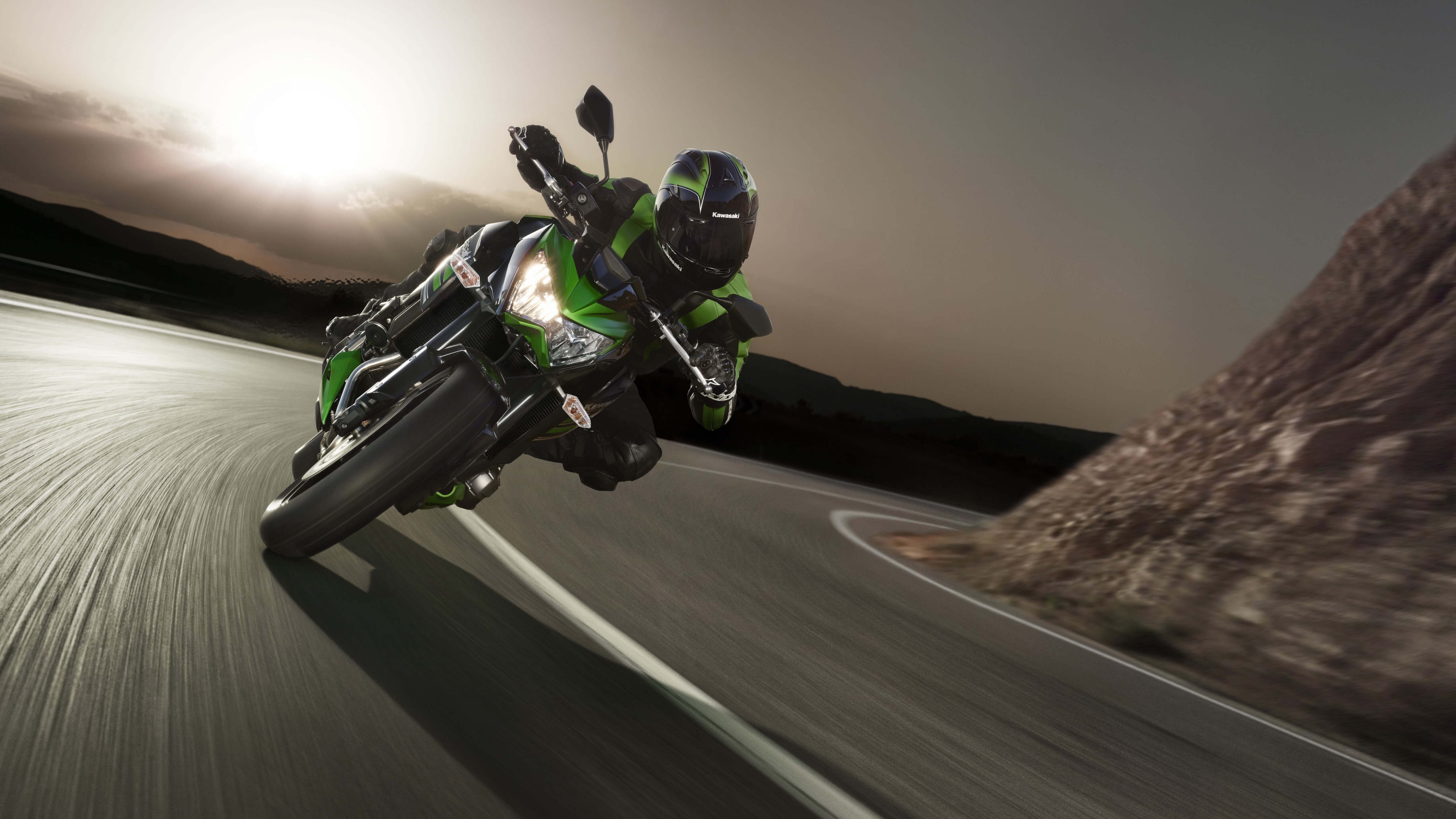 Kawasaki Ninja Zx-10R Wallpapers