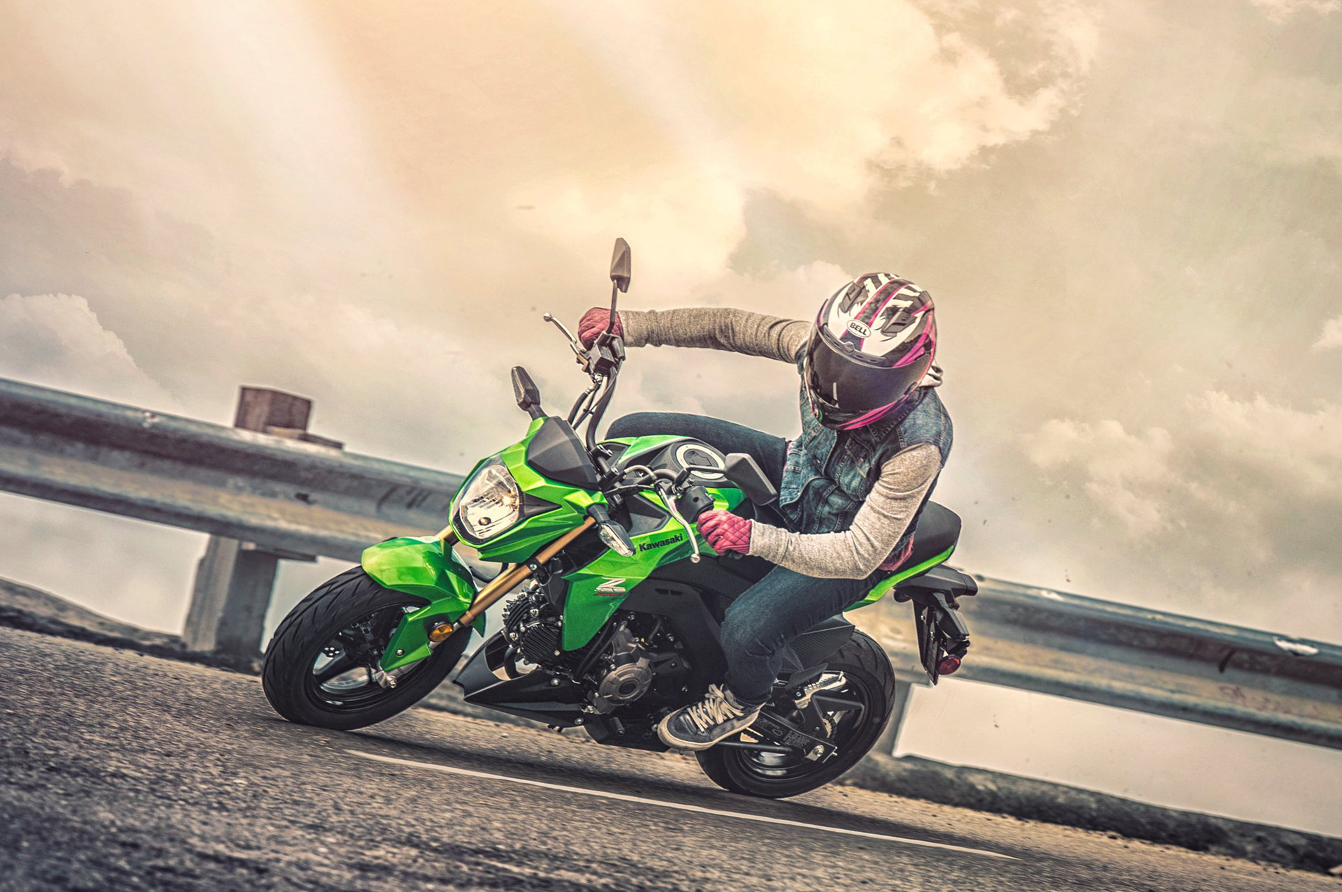 Kawasaki Z125 Pro Wallpapers