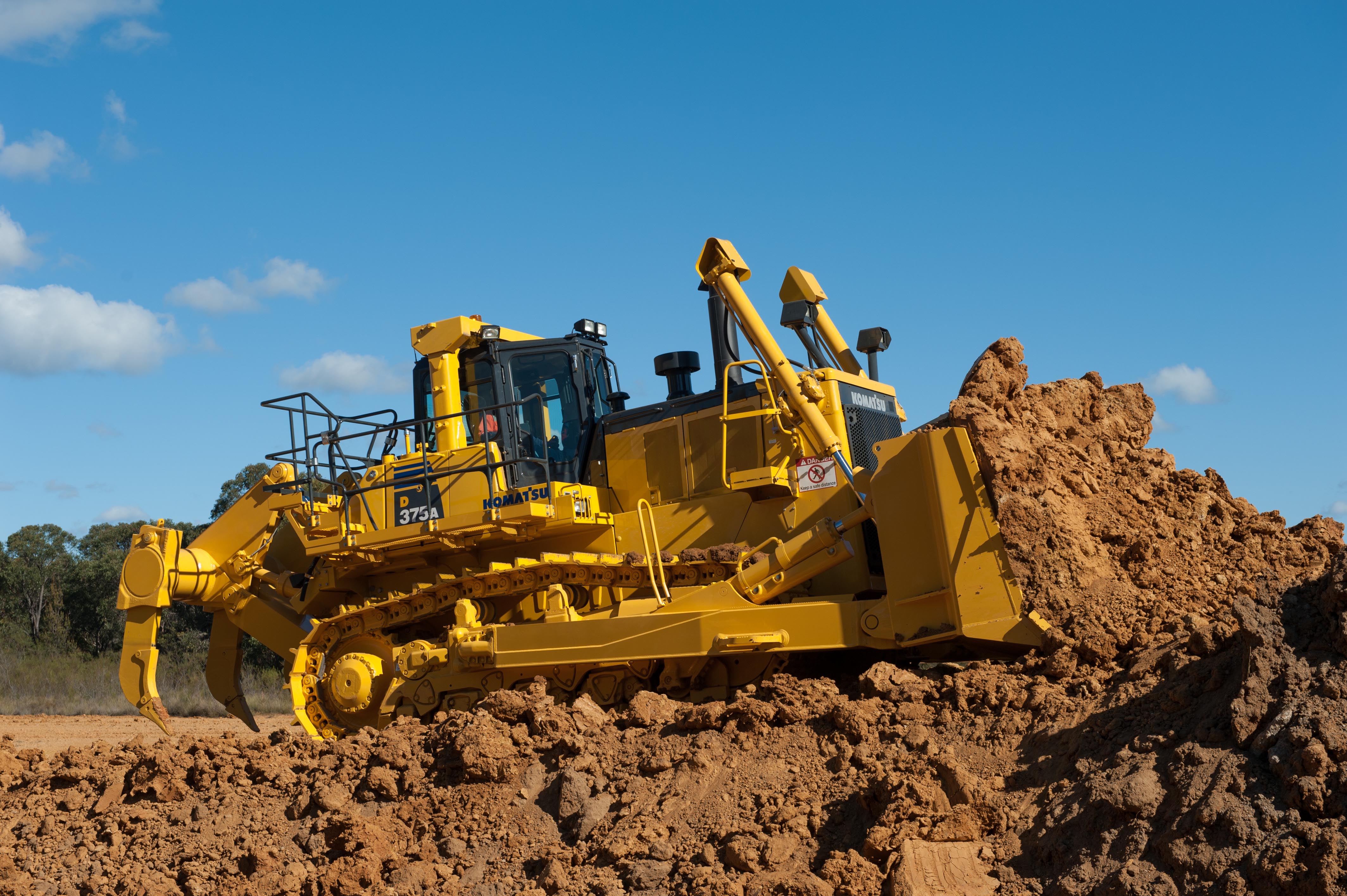 Komatsu Bulldozer Wallpapers