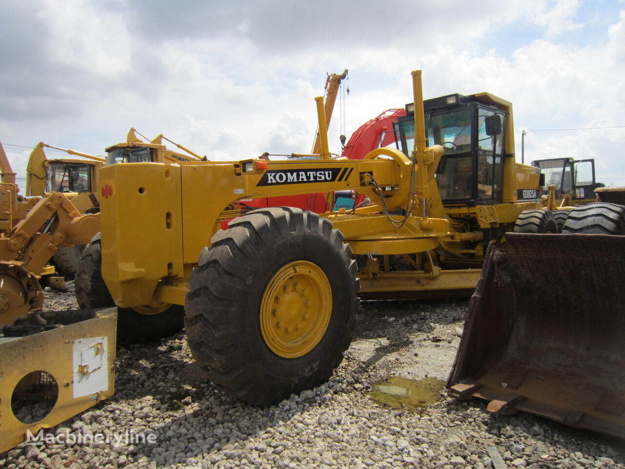 Komatsu Gd825 Motor Grader Wallpapers