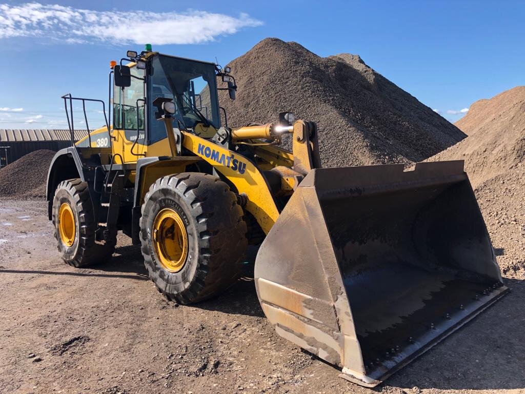 Komatsu Wheel Loader Wallpapers