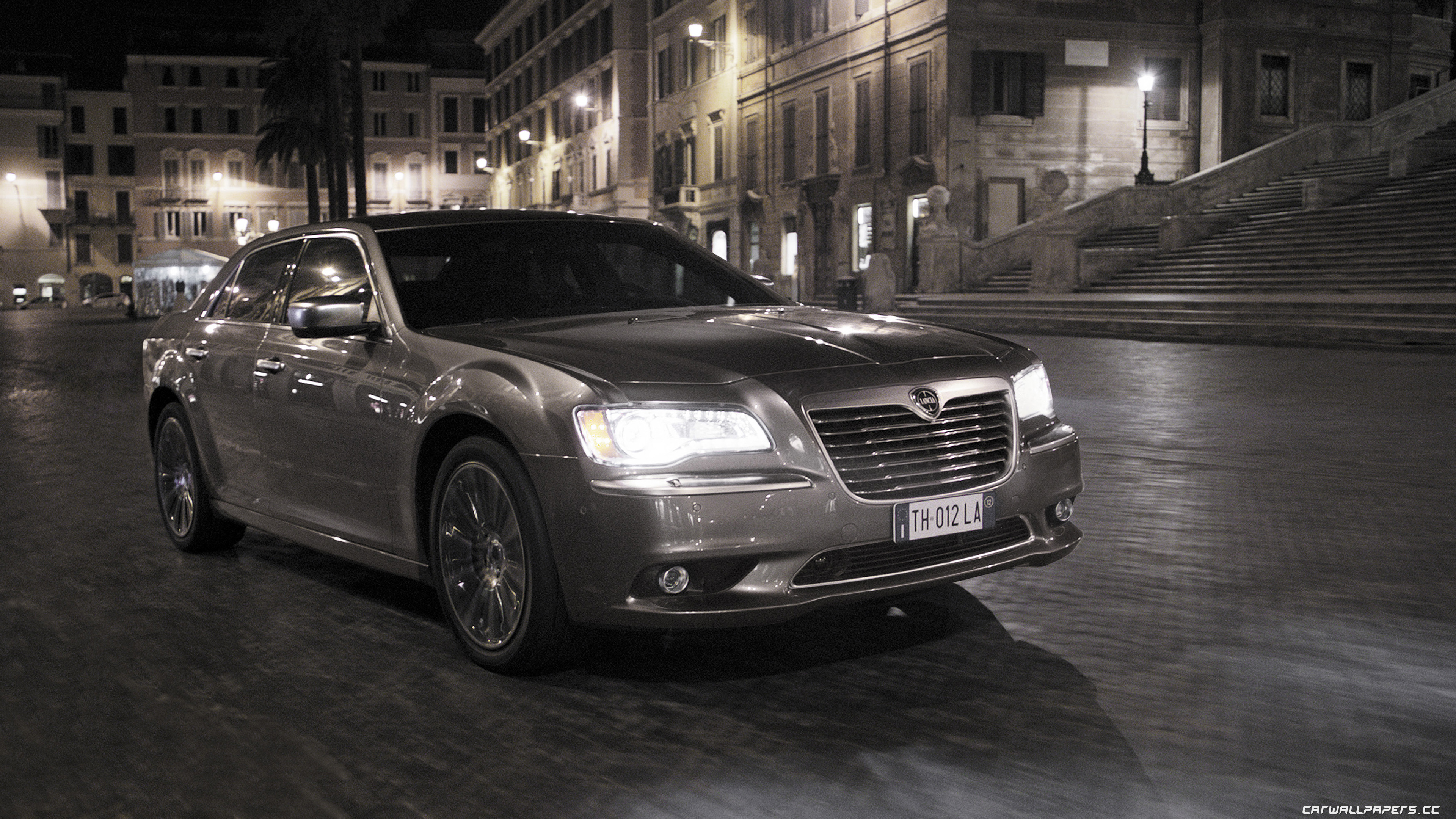 Lancia Thema Wallpapers