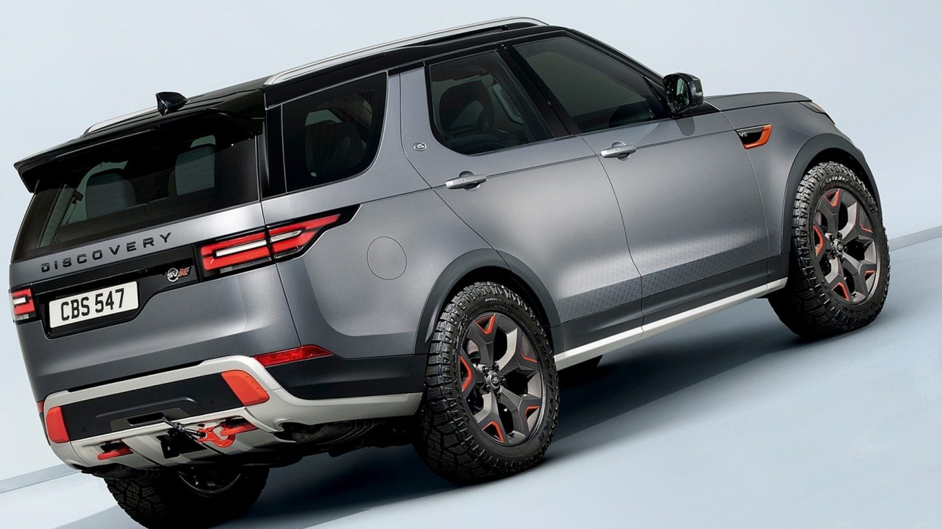 Land Rover Discovery Svx 2018 Wallpapers