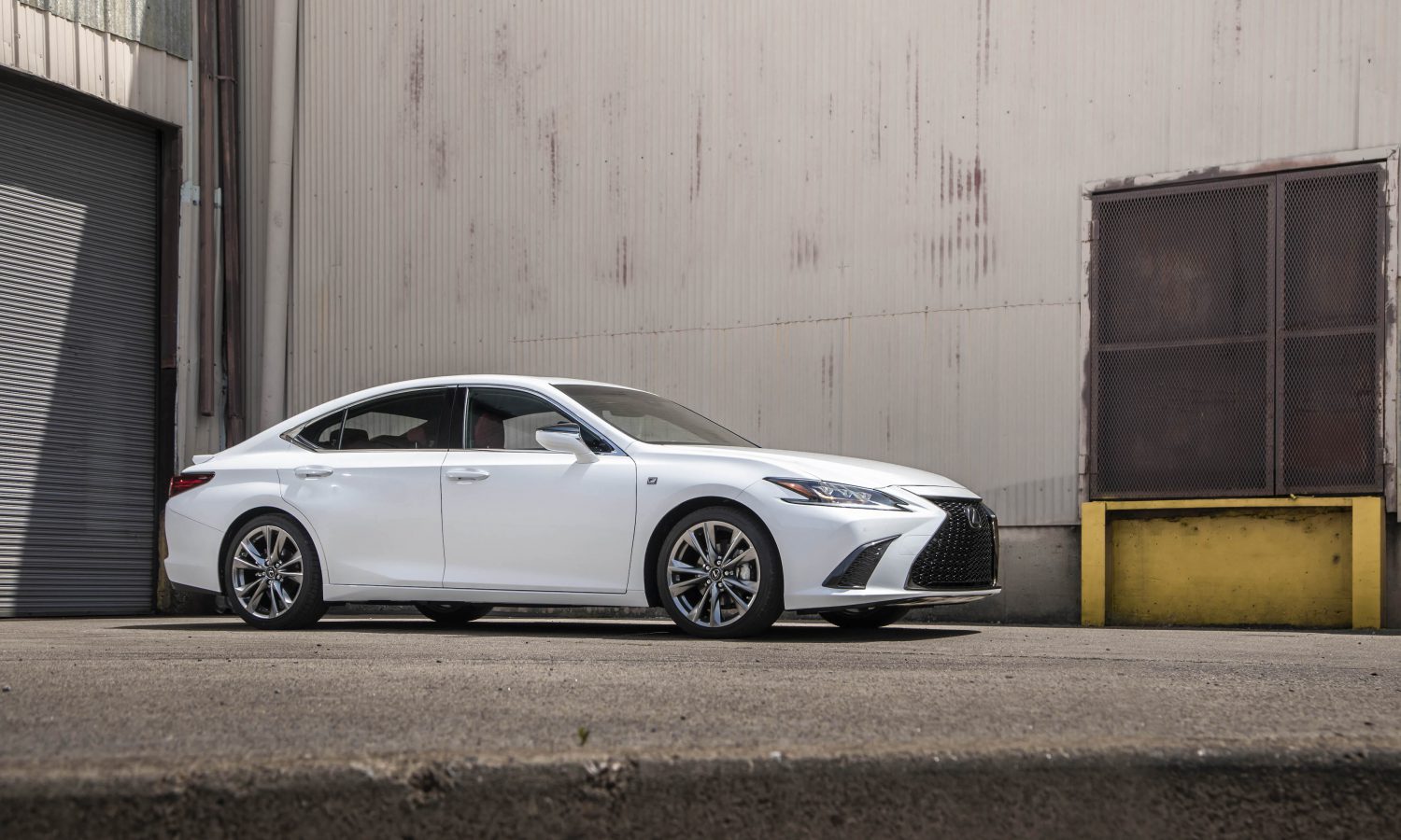 Lexus Es 350 F Sport Wallpapers