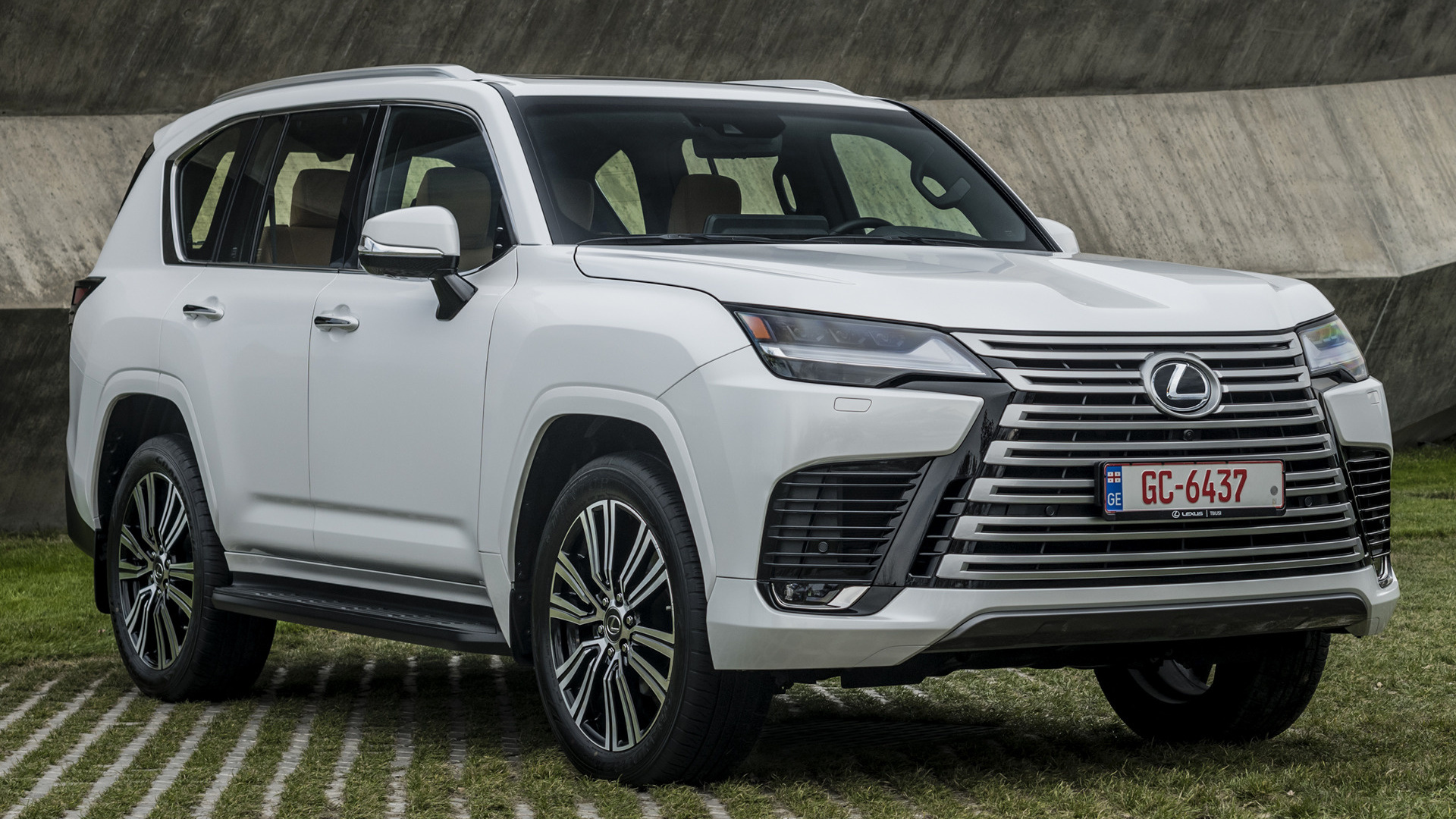 Lexus Lx 450D Wallpapers