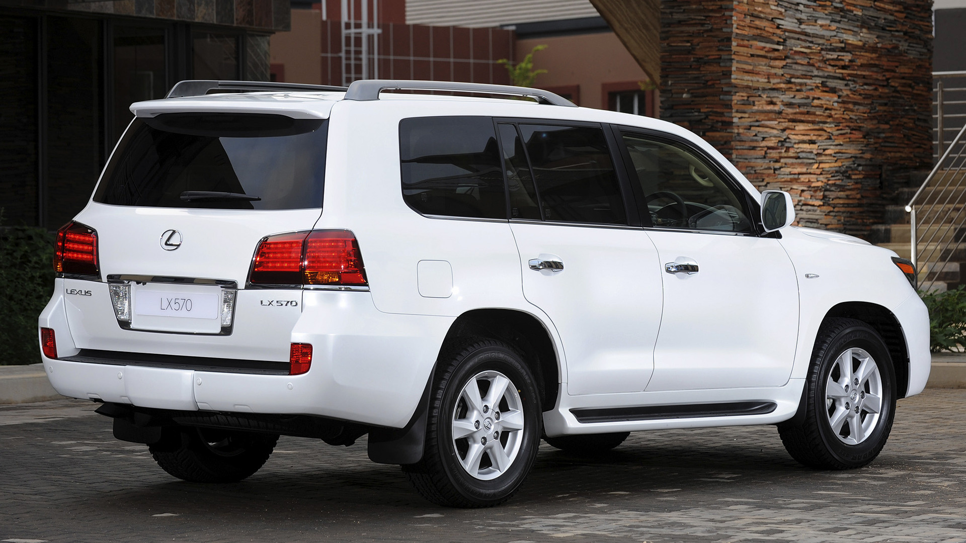 Lexus Lx 570S Wallpapers