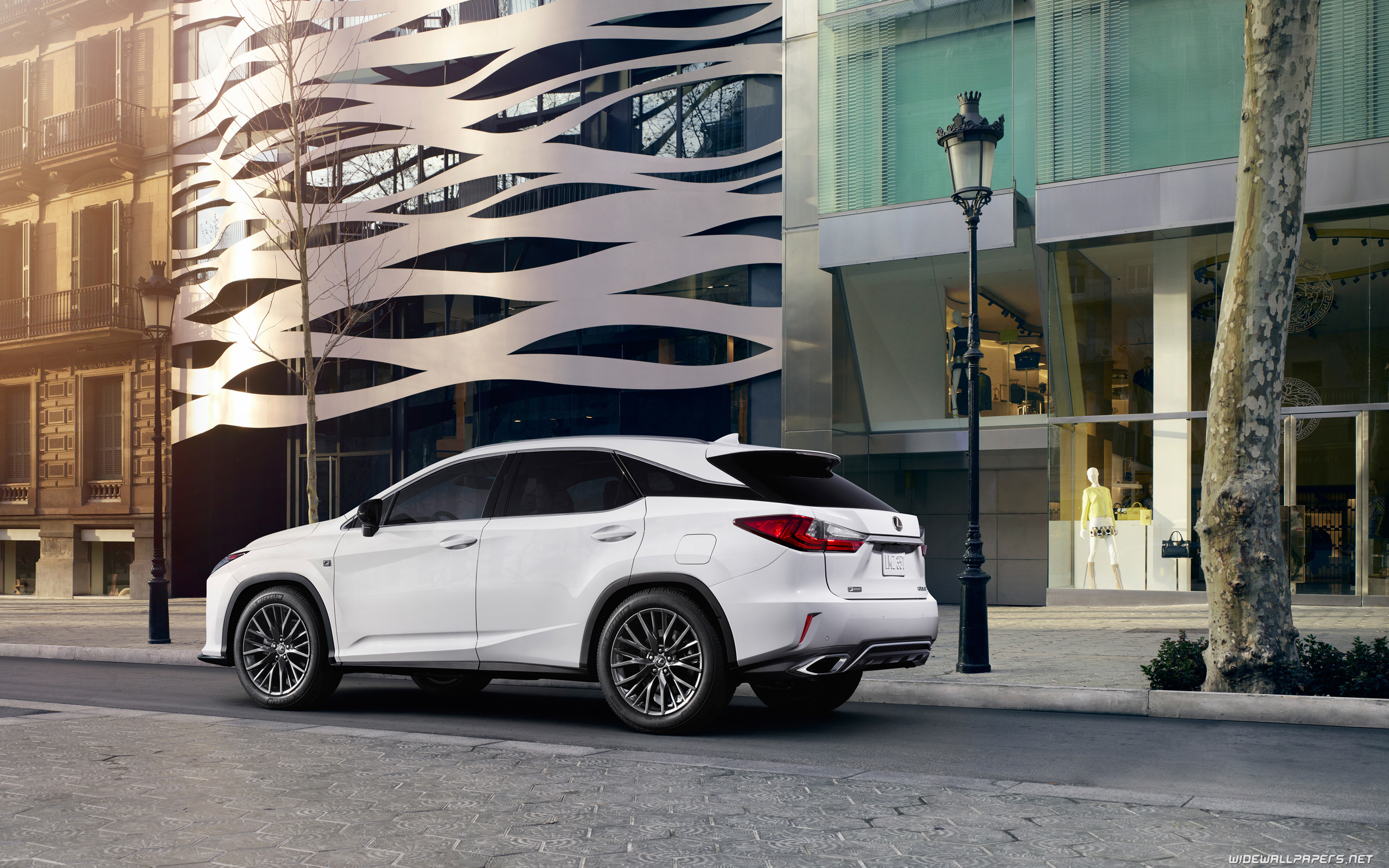 Lexus Rx 350L Wallpapers