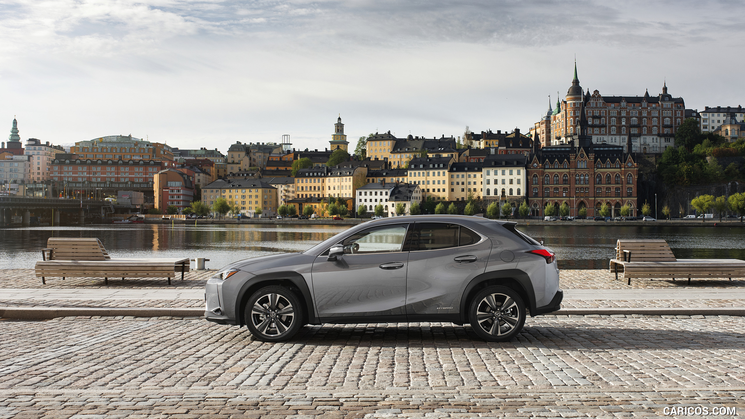 Lexus Ux 250 Wallpapers