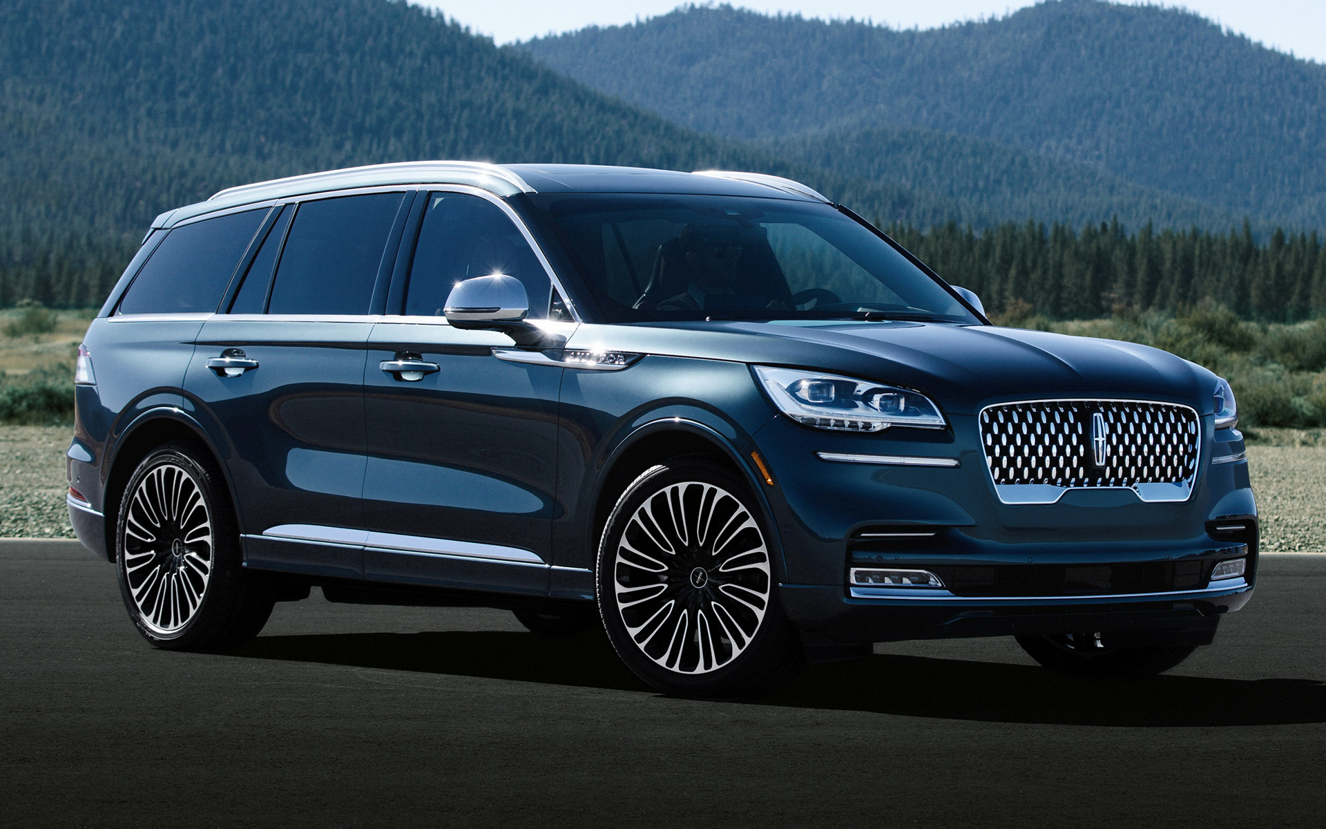 Lincoln Aviator Wallpapers