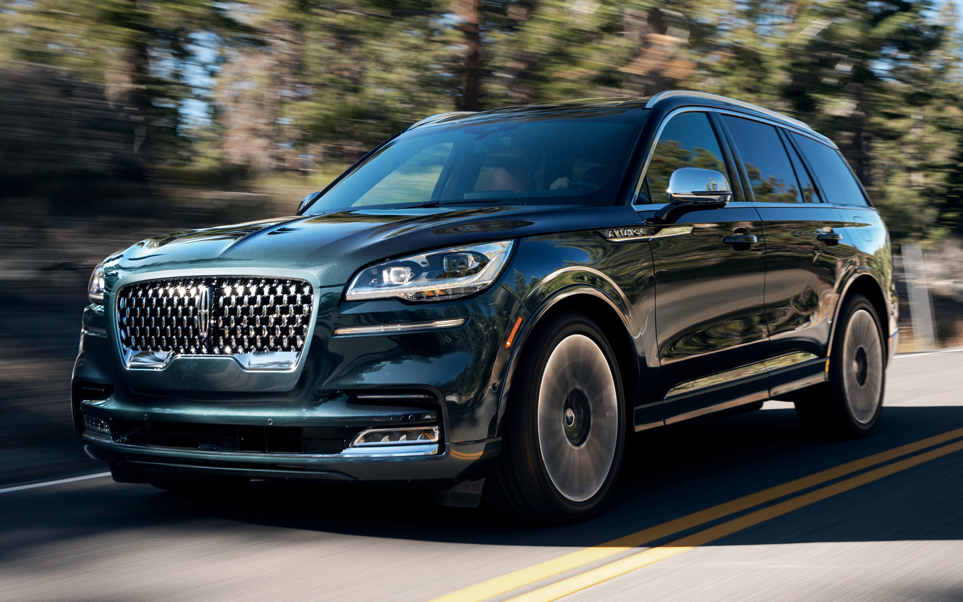 Lincoln Aviator Black Label Wallpapers