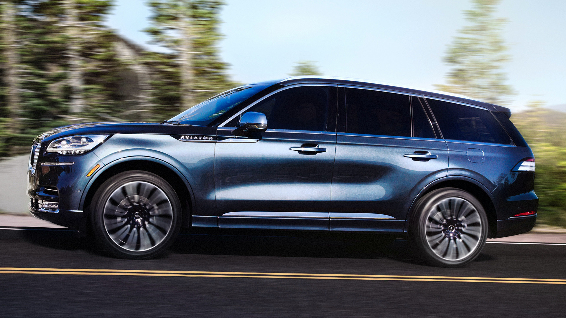 Lincoln Aviator Black Label Wallpapers