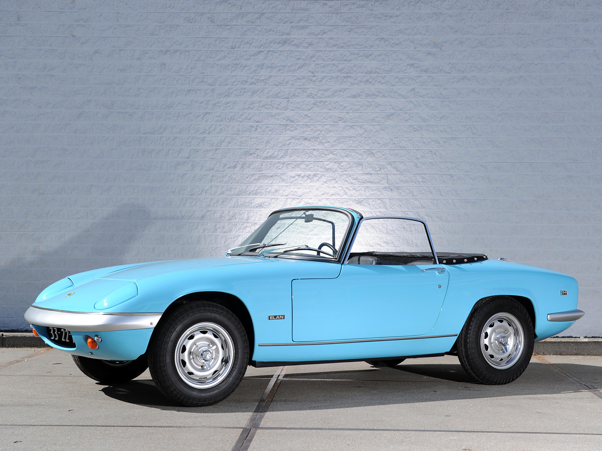 Lotus Elan Wallpapers