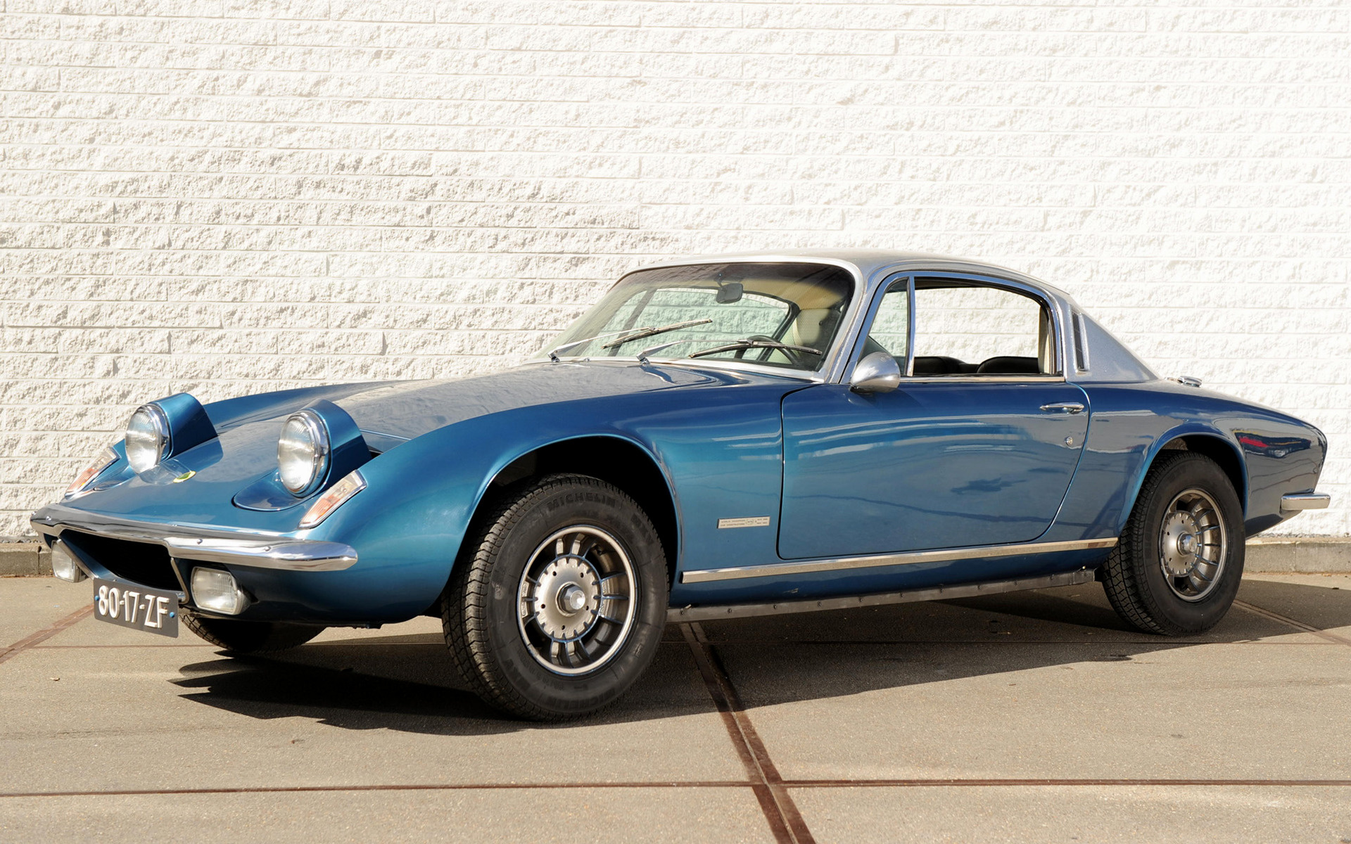 Lotus Elan Wallpapers