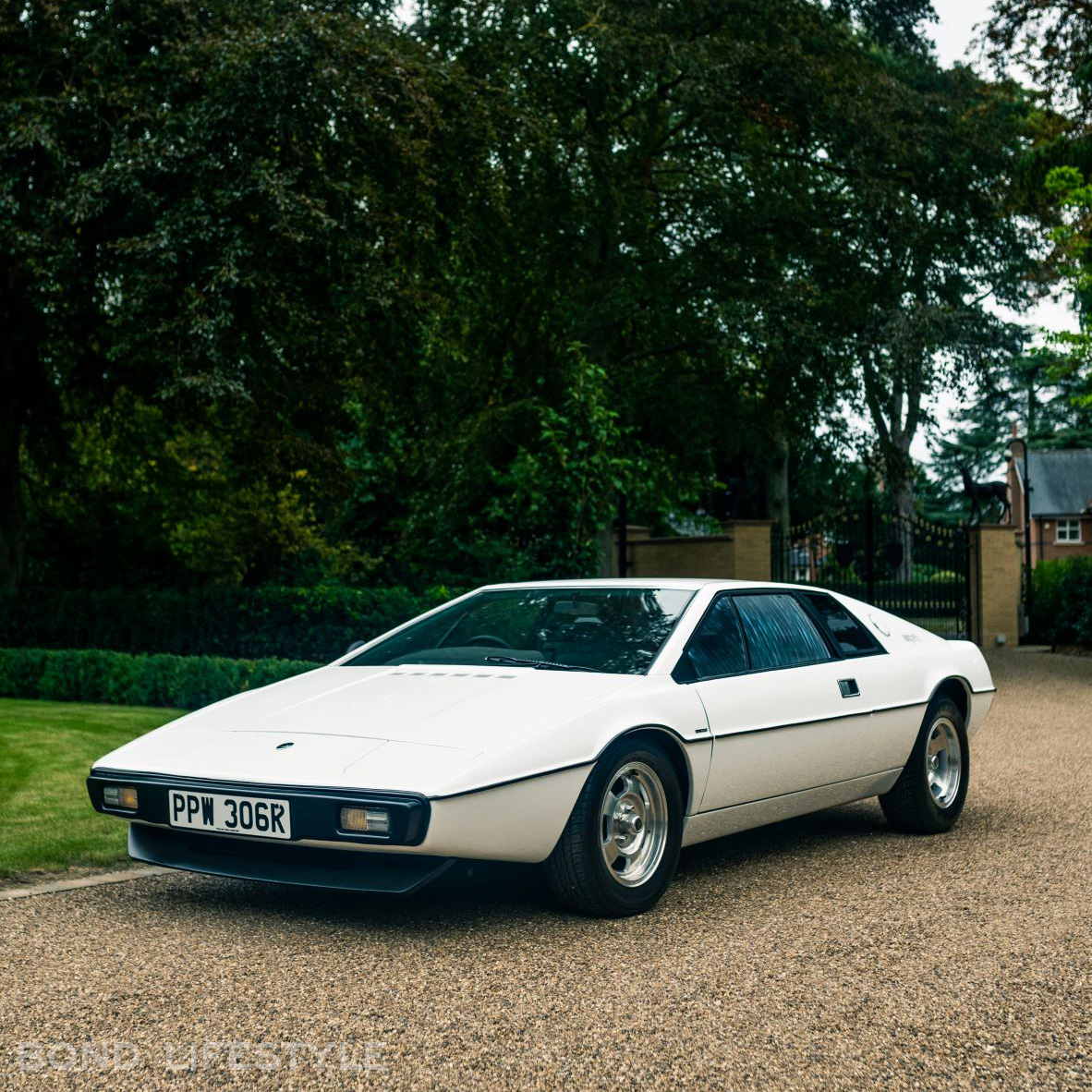 Lotus Esprit Wallpapers