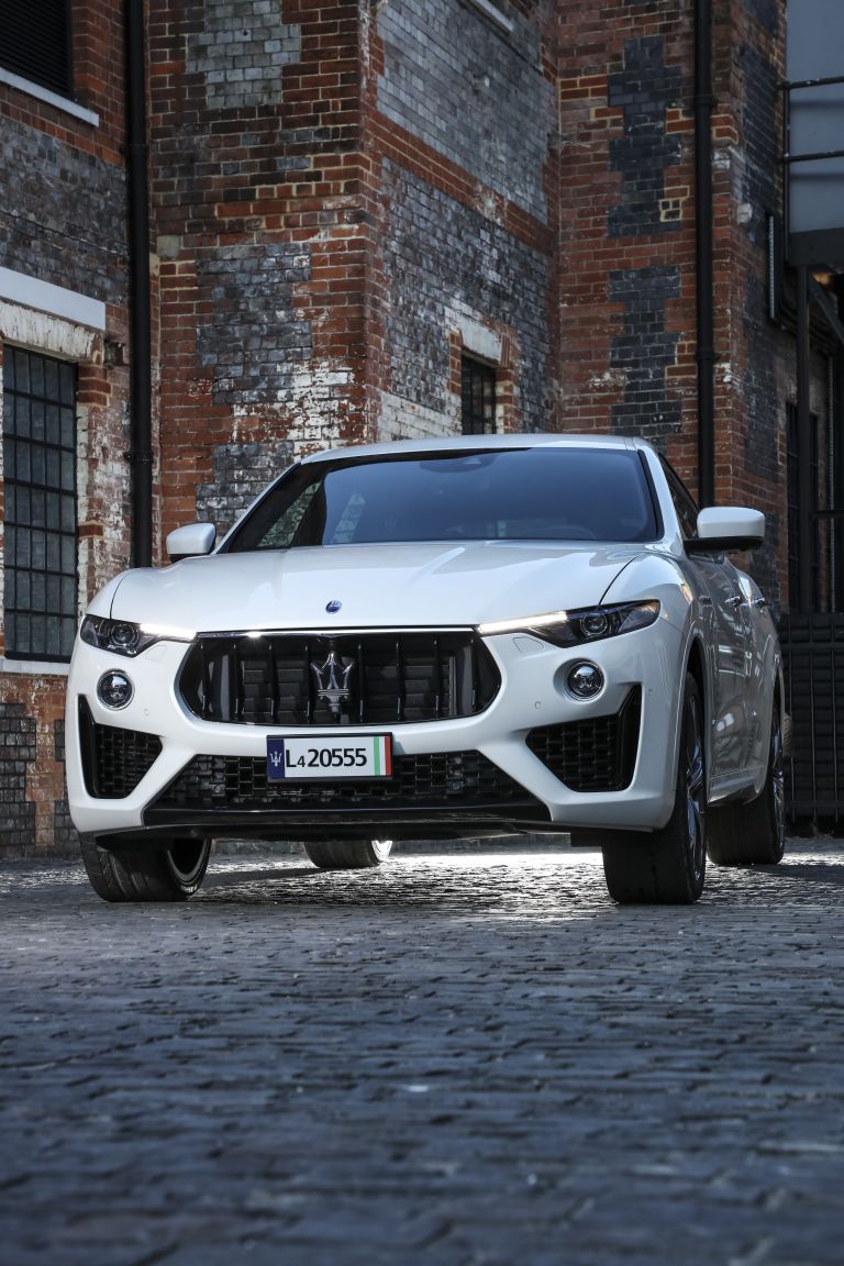 Maserati Levante Gransport Wallpapers