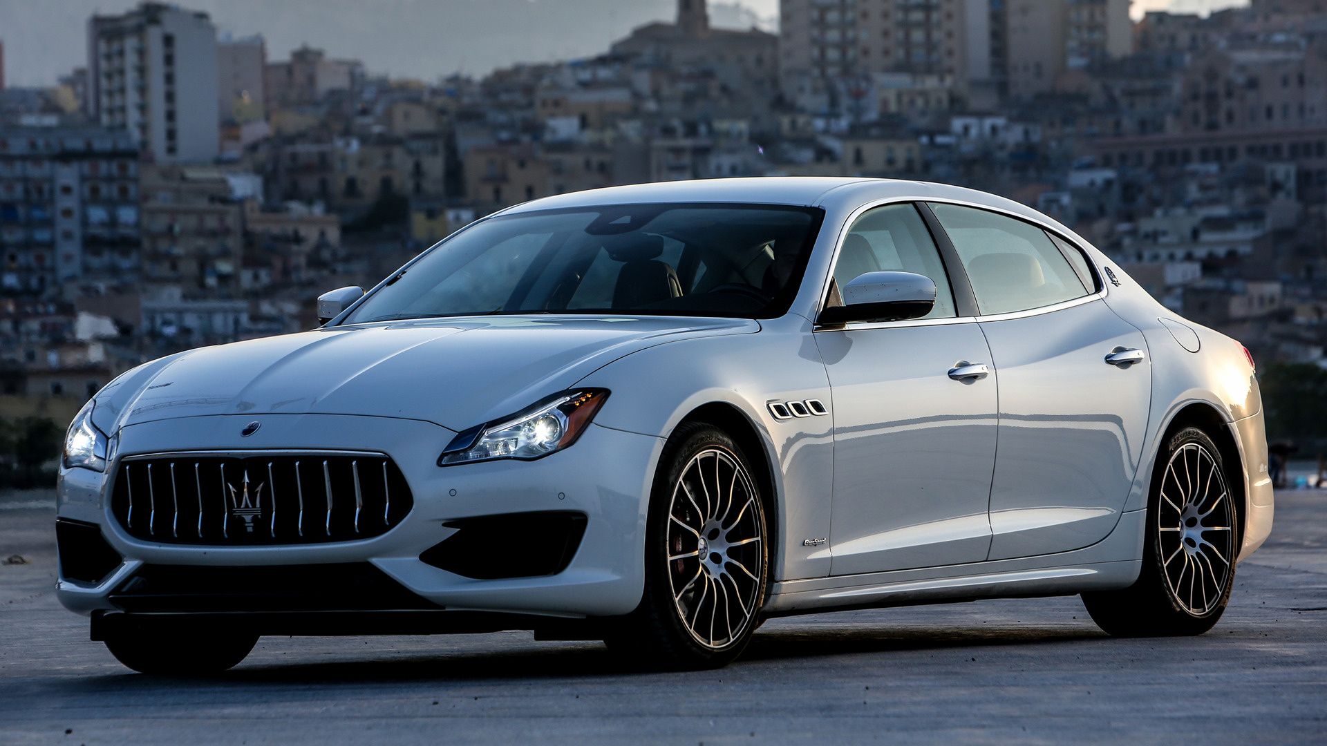 Maserati Quattroporte Sport Gt Wallpapers