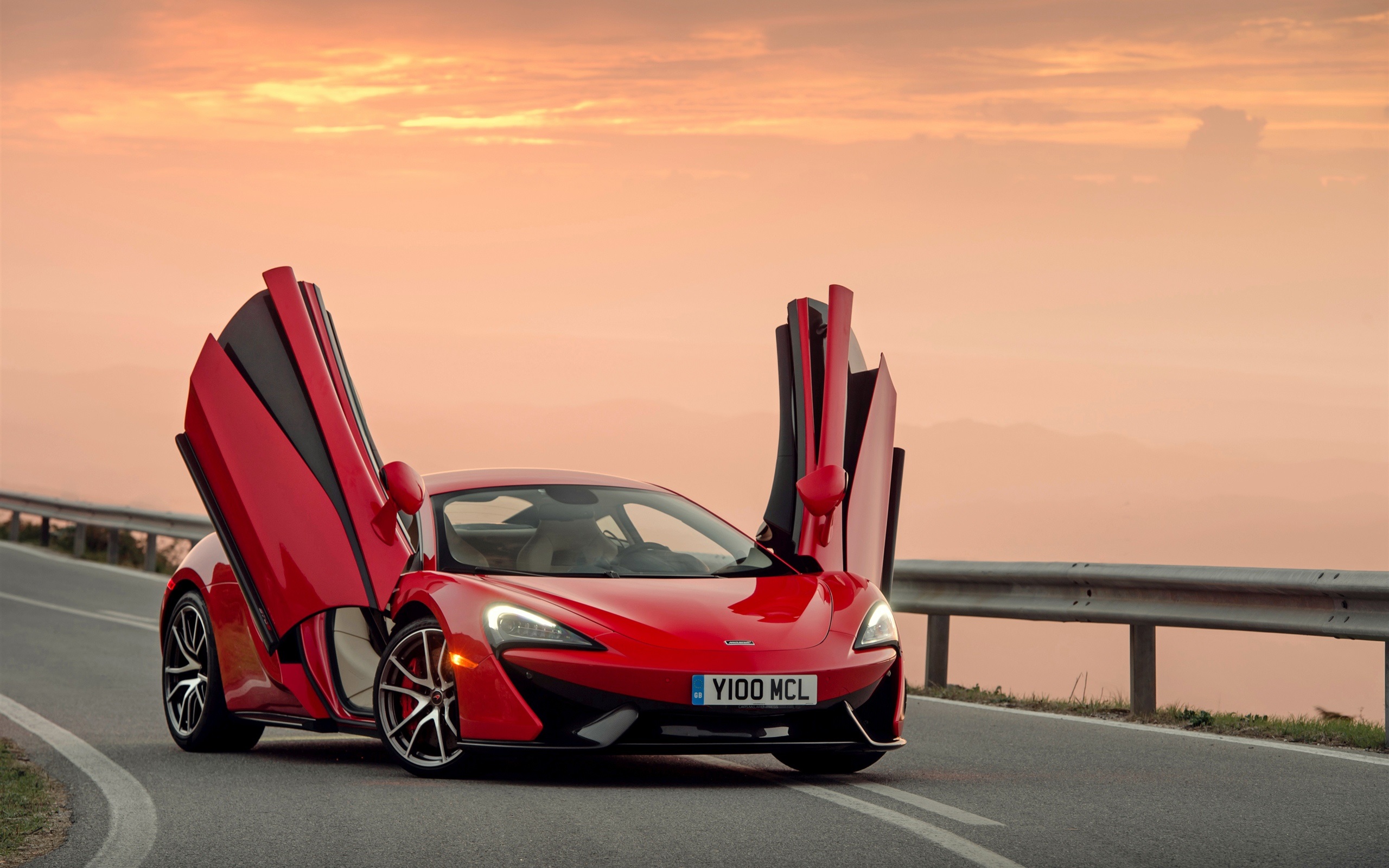 Mclaren 540C Wallpapers