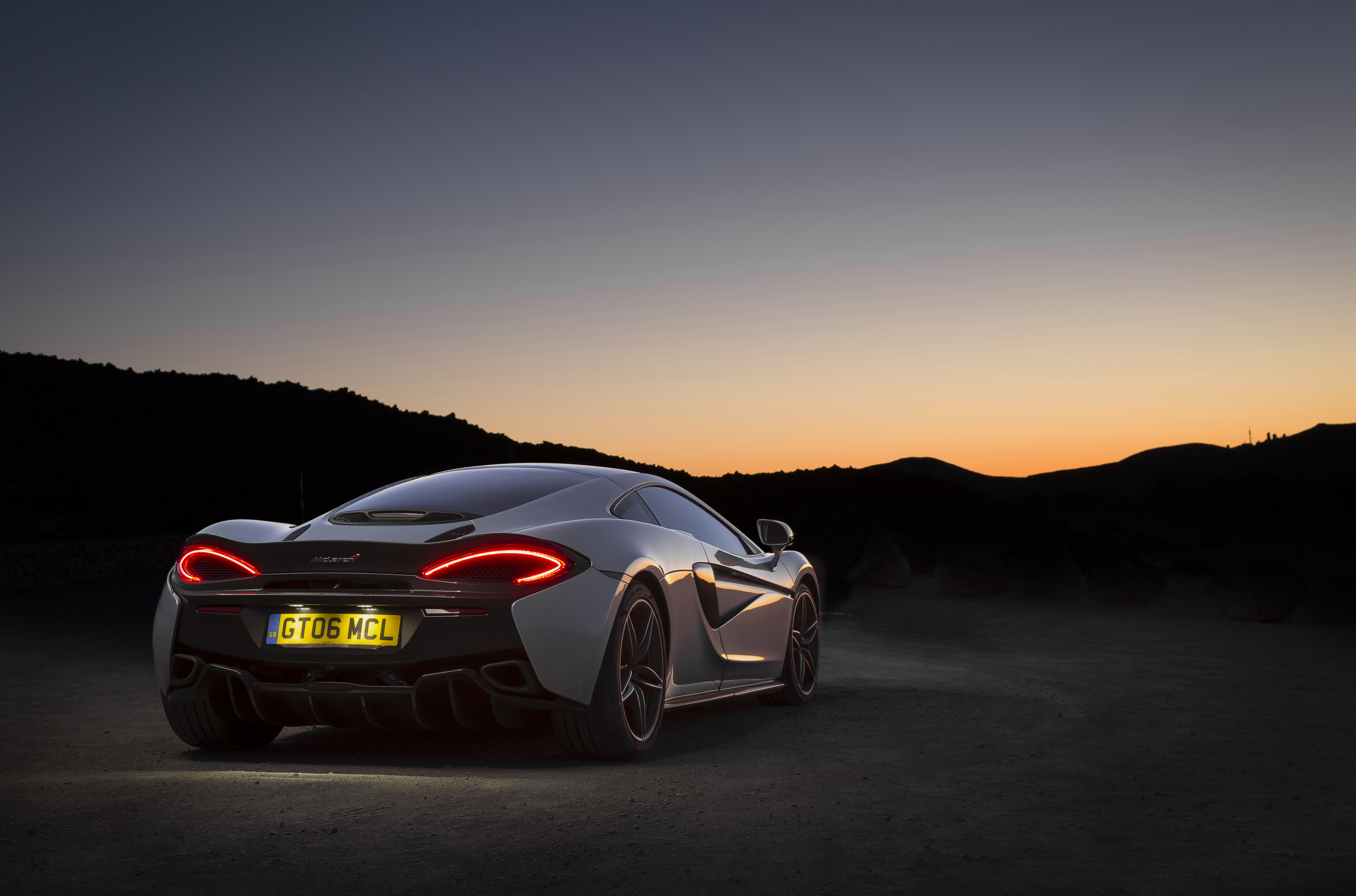 Mclaren 570Gt Wallpapers