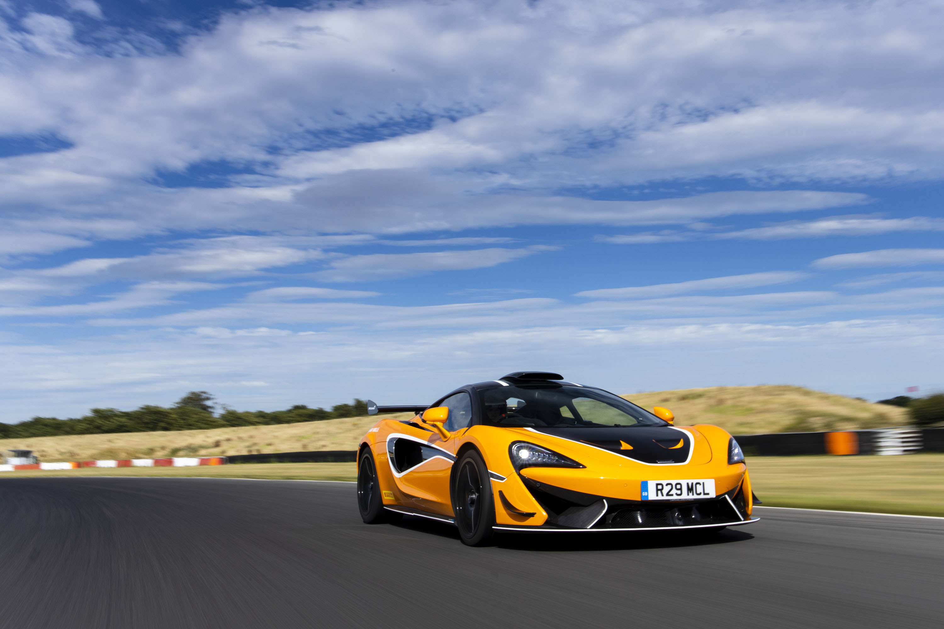 Mclaren 620R Wallpapers