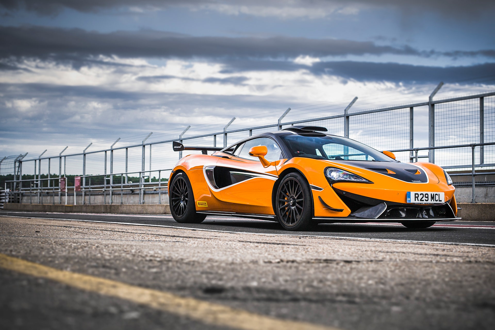 Mclaren 620R Wallpapers