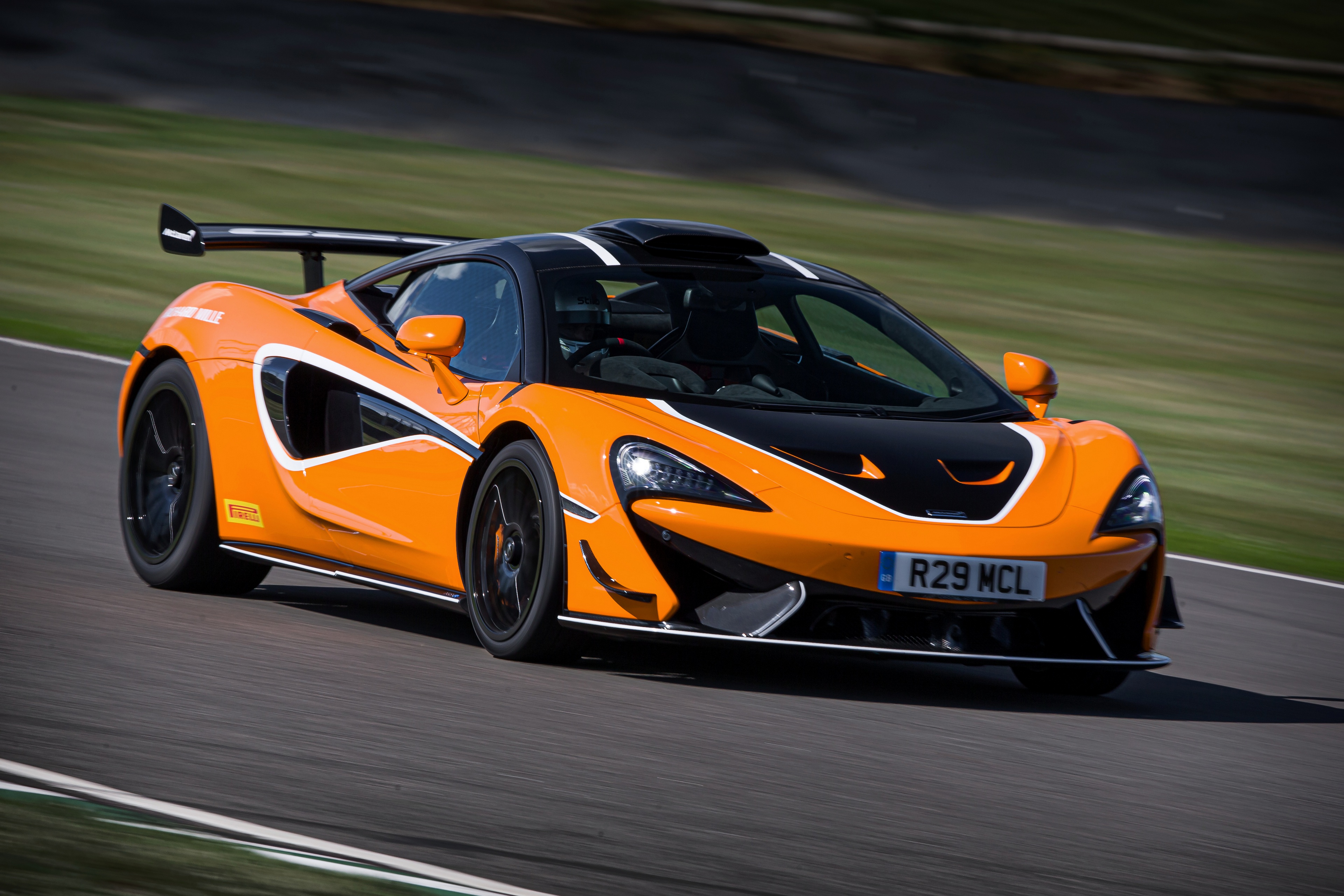 Mclaren 620R Wallpapers