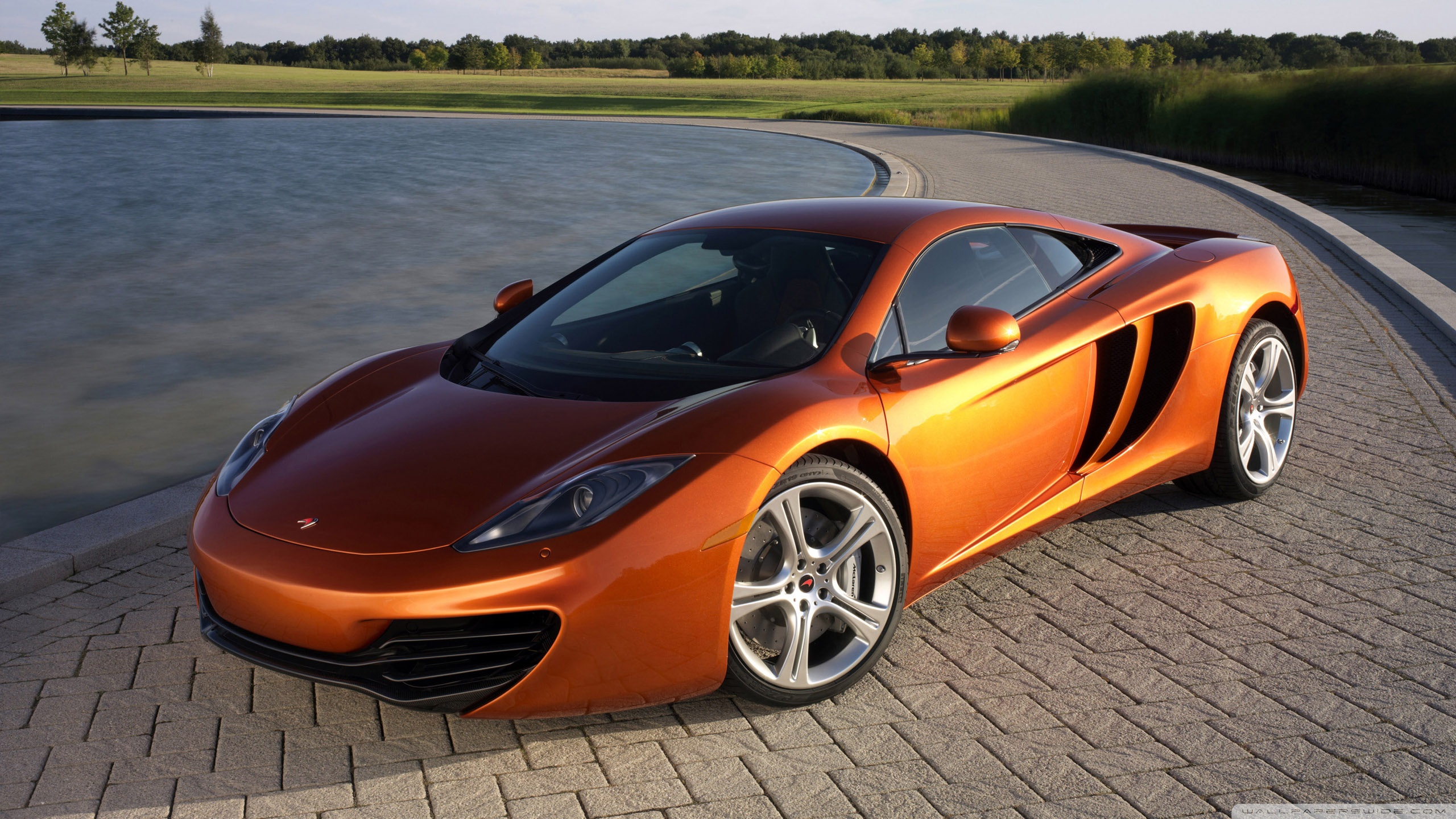 Mclaren Mp4-12C Wallpapers