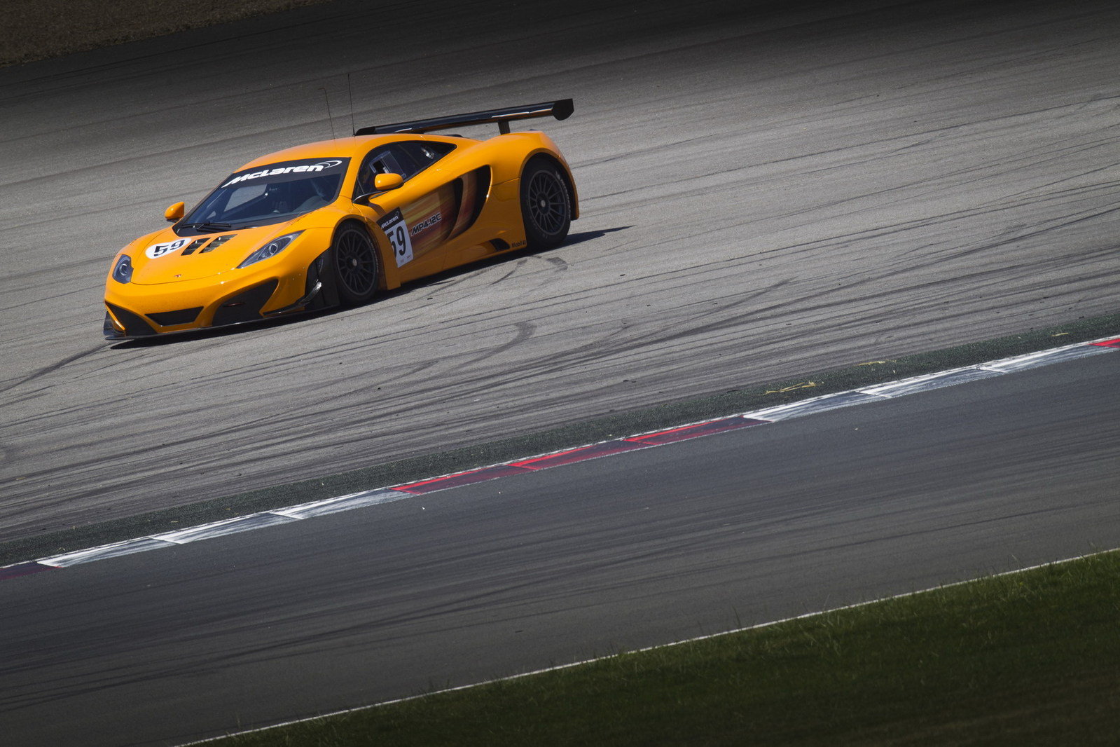 Mclaren Mp4-12C Gt3 Wallpapers