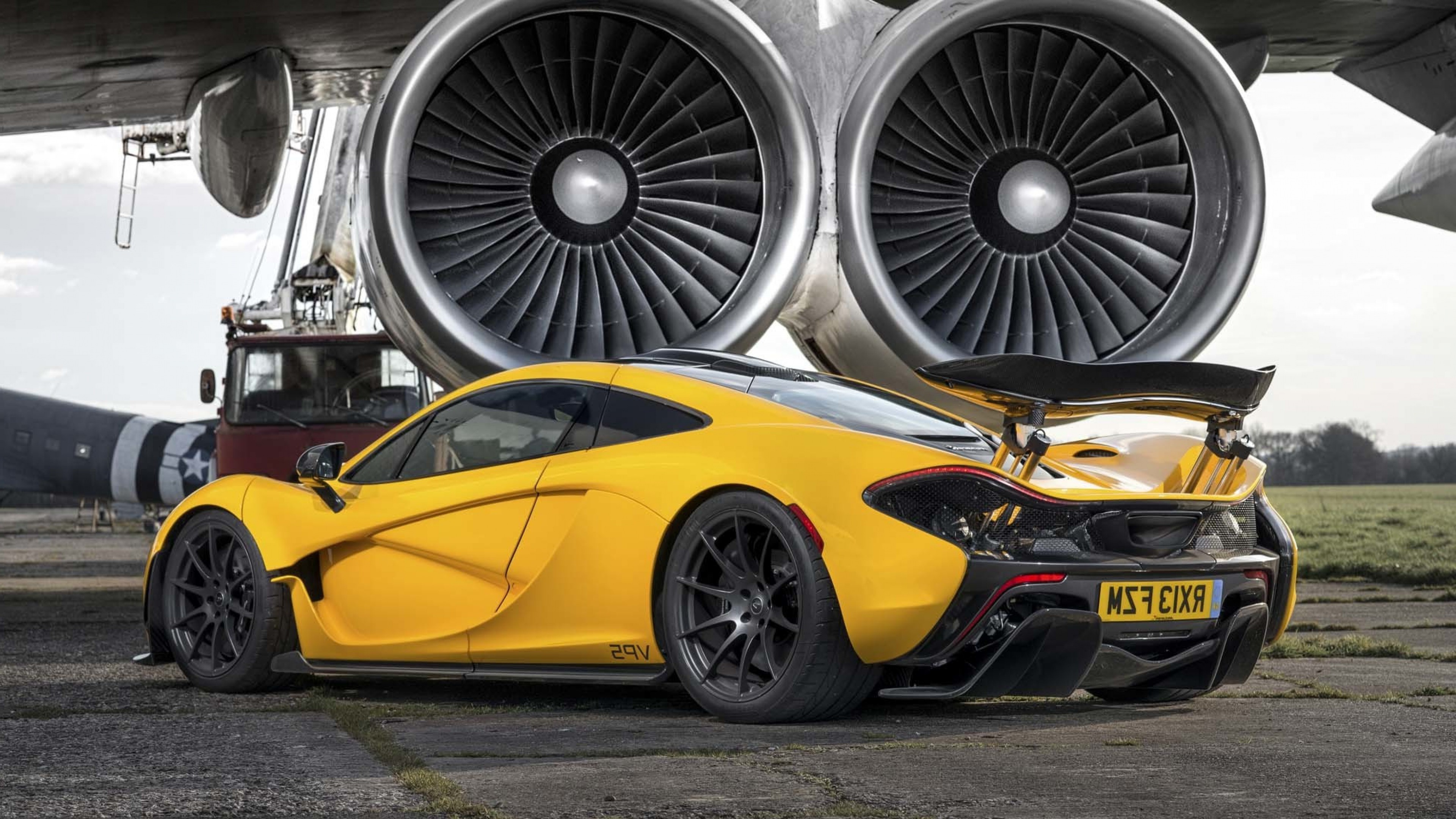 Mclaren P1 Wallpapers