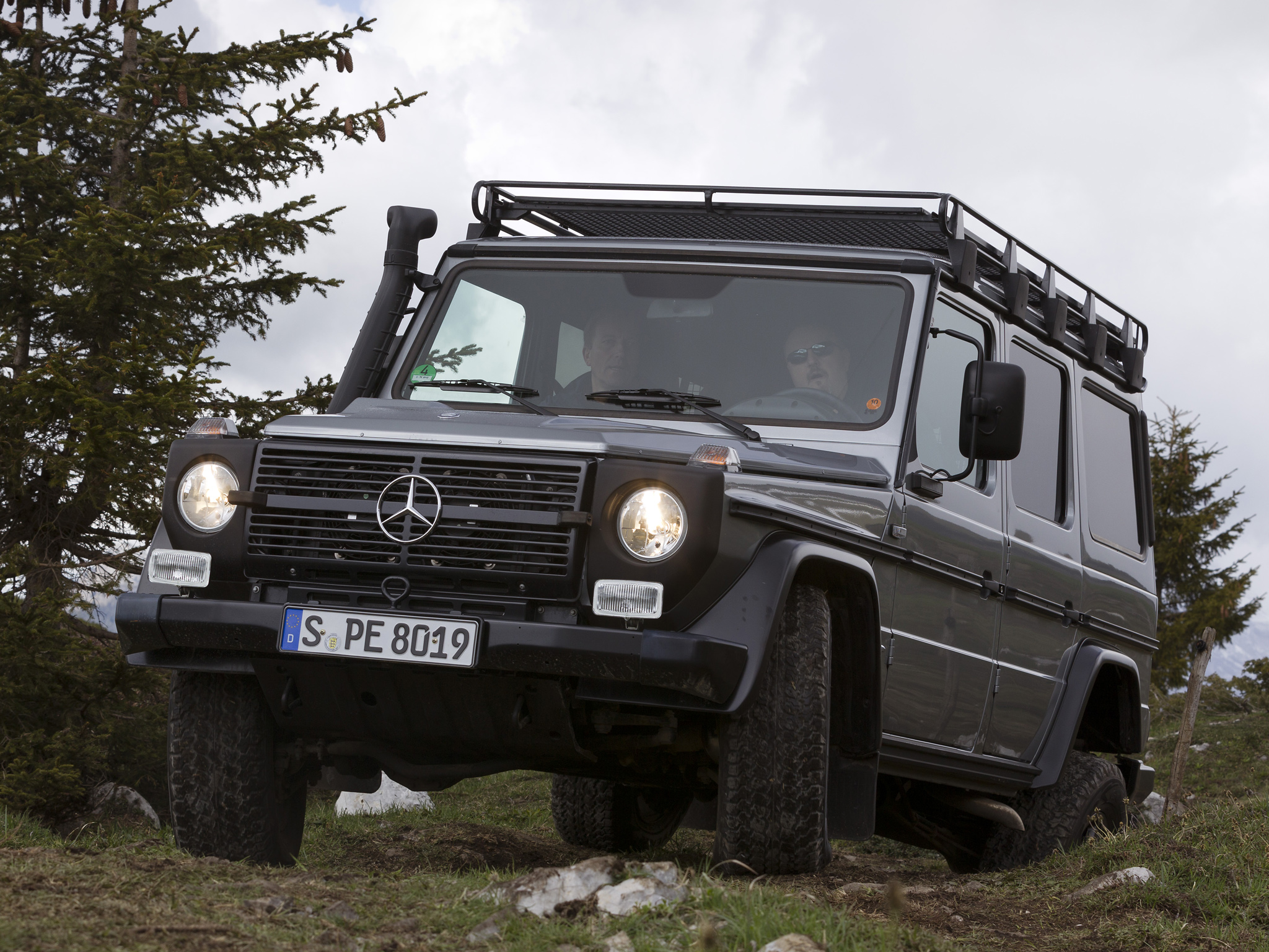 Mercedes Benz G 300 Cdi Professional 2017 Wallpapers