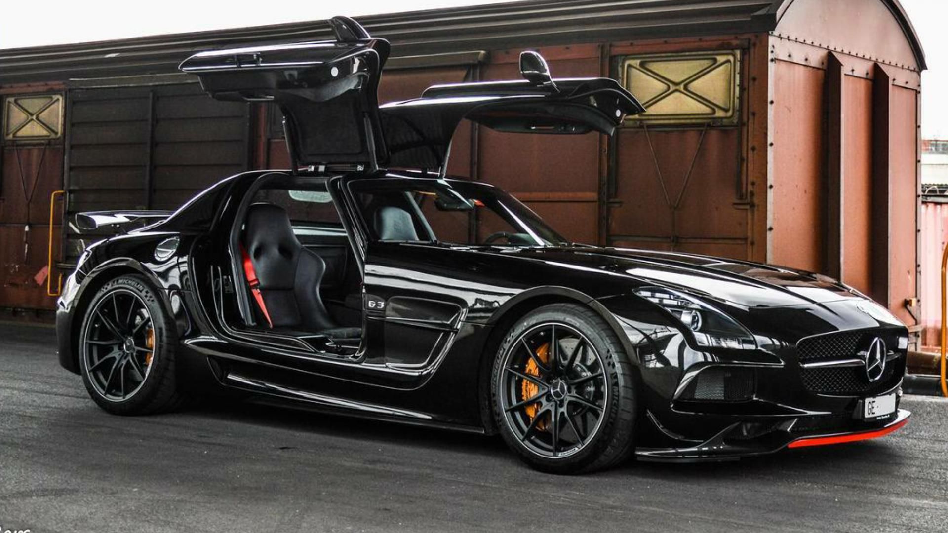 Mercedes Benz Sls 63 Amg Black Series 2017 Wallpapers