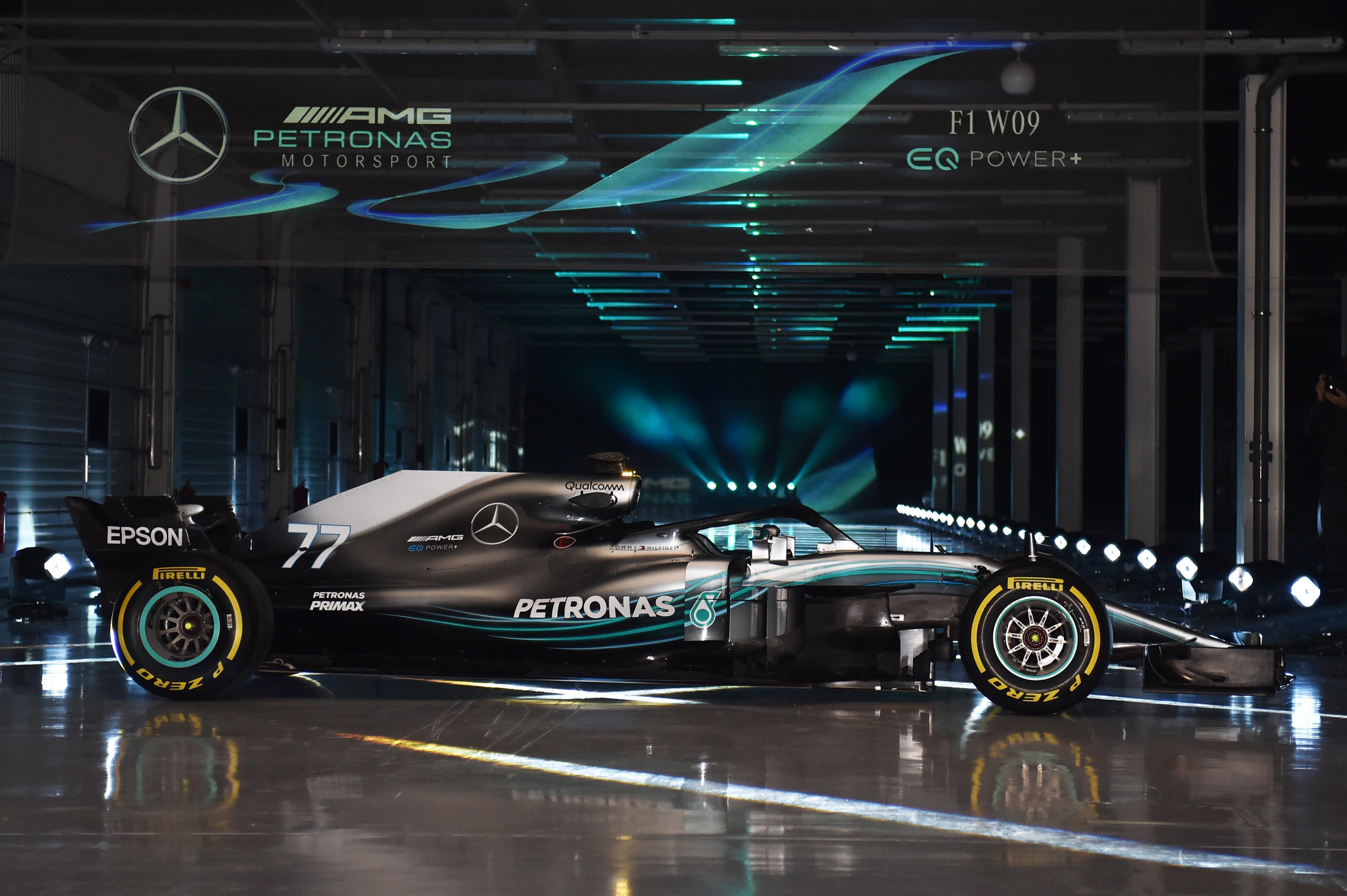 Mercedes-Amg F1 W10 Wallpapers