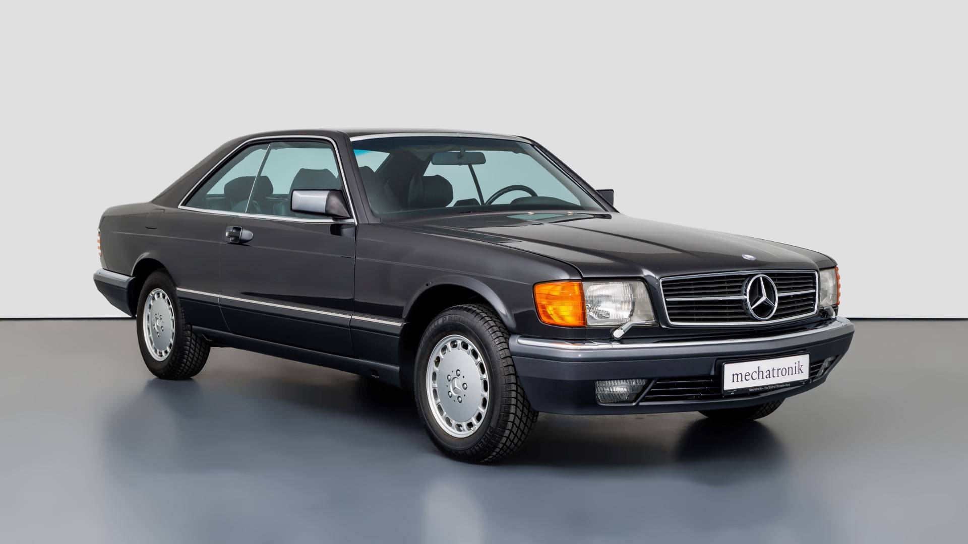 Mercedes-Benz 560Sec Wallpapers