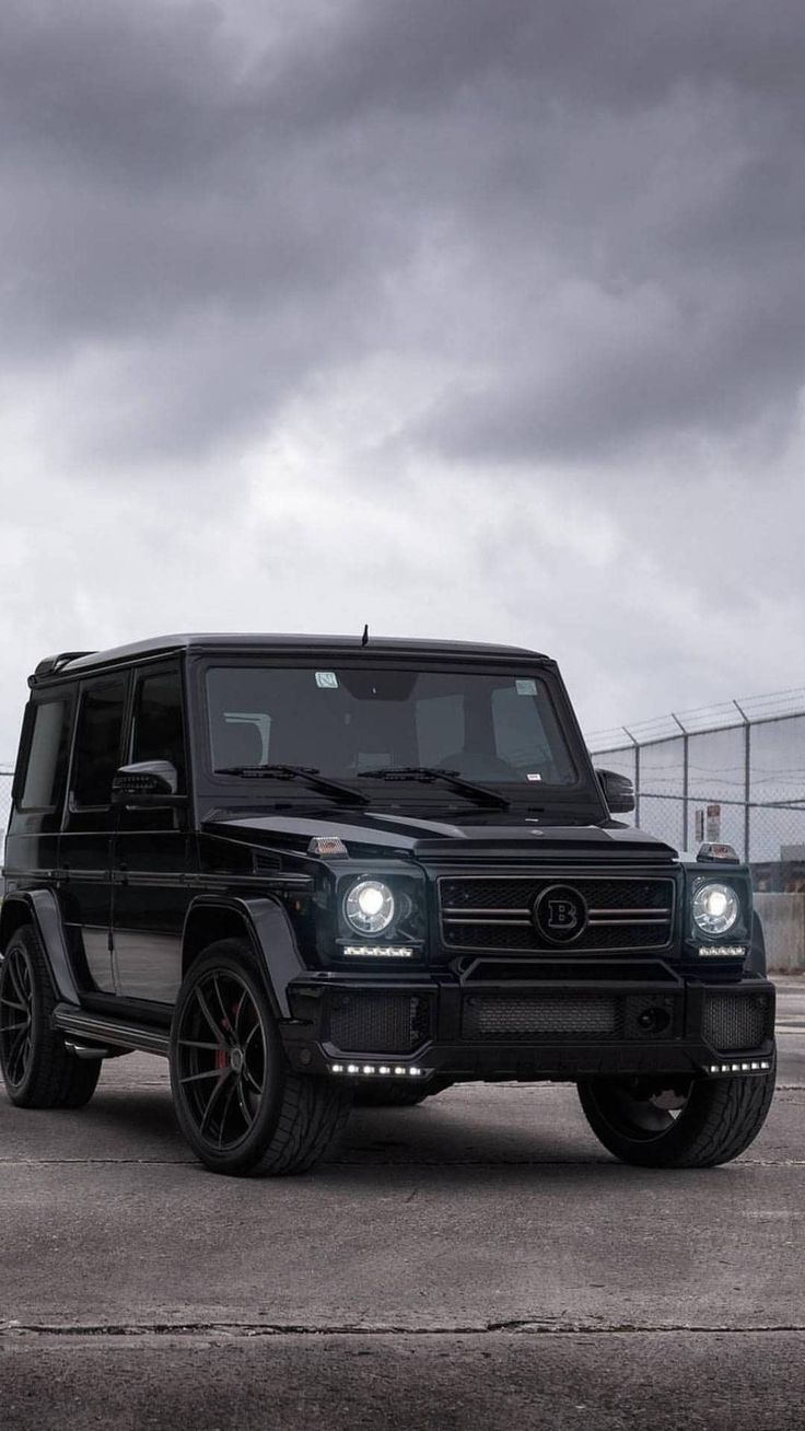 Mercedes-Benz Brabus 700 Wallpapers