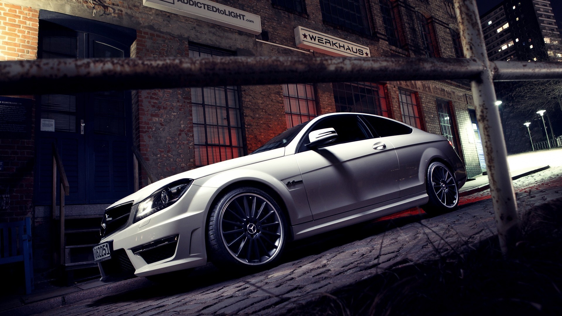 Mercedes-Benz C63 Amg Wallpapers