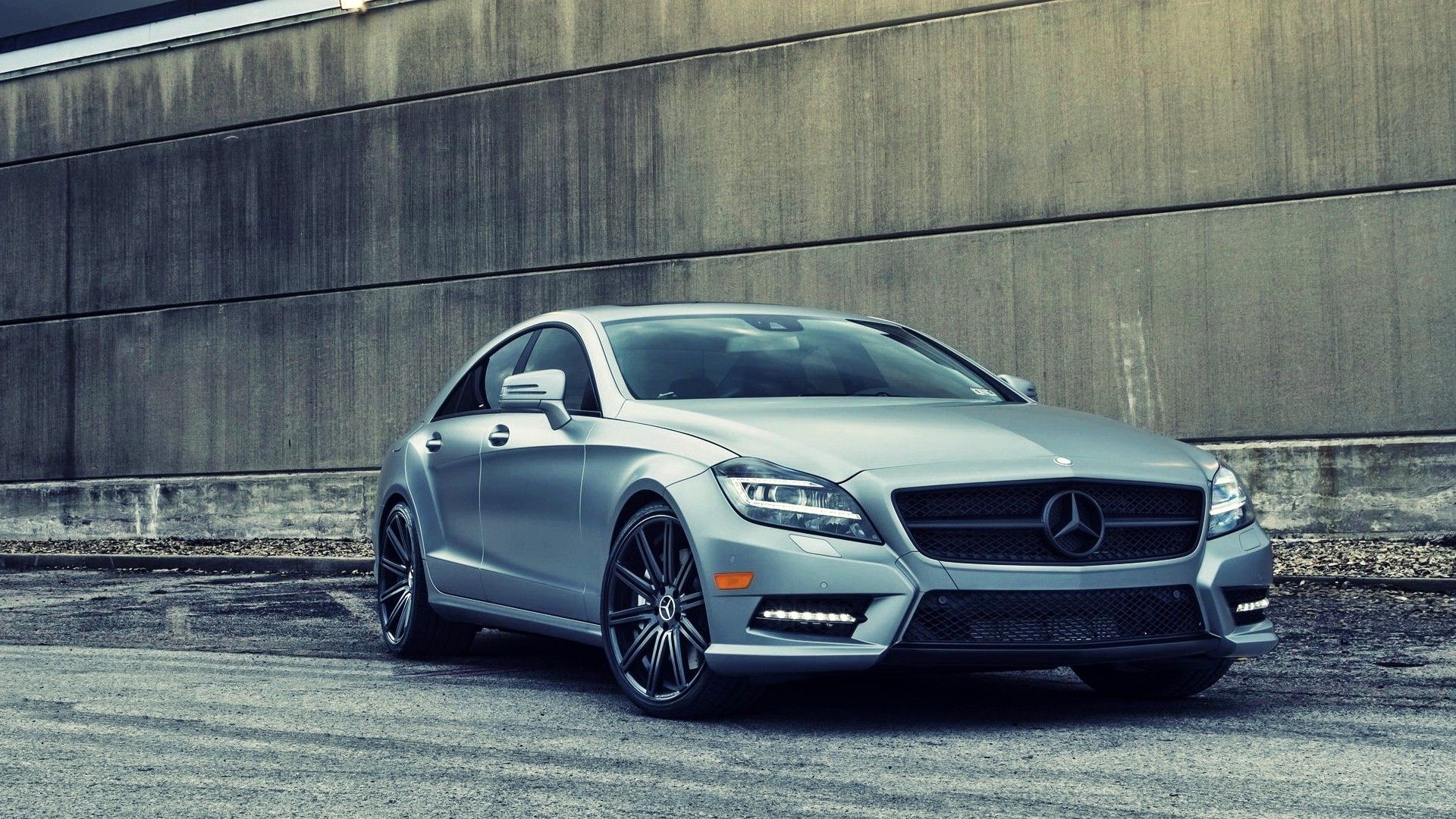 Mercedes-Benz Cls63 Wallpapers