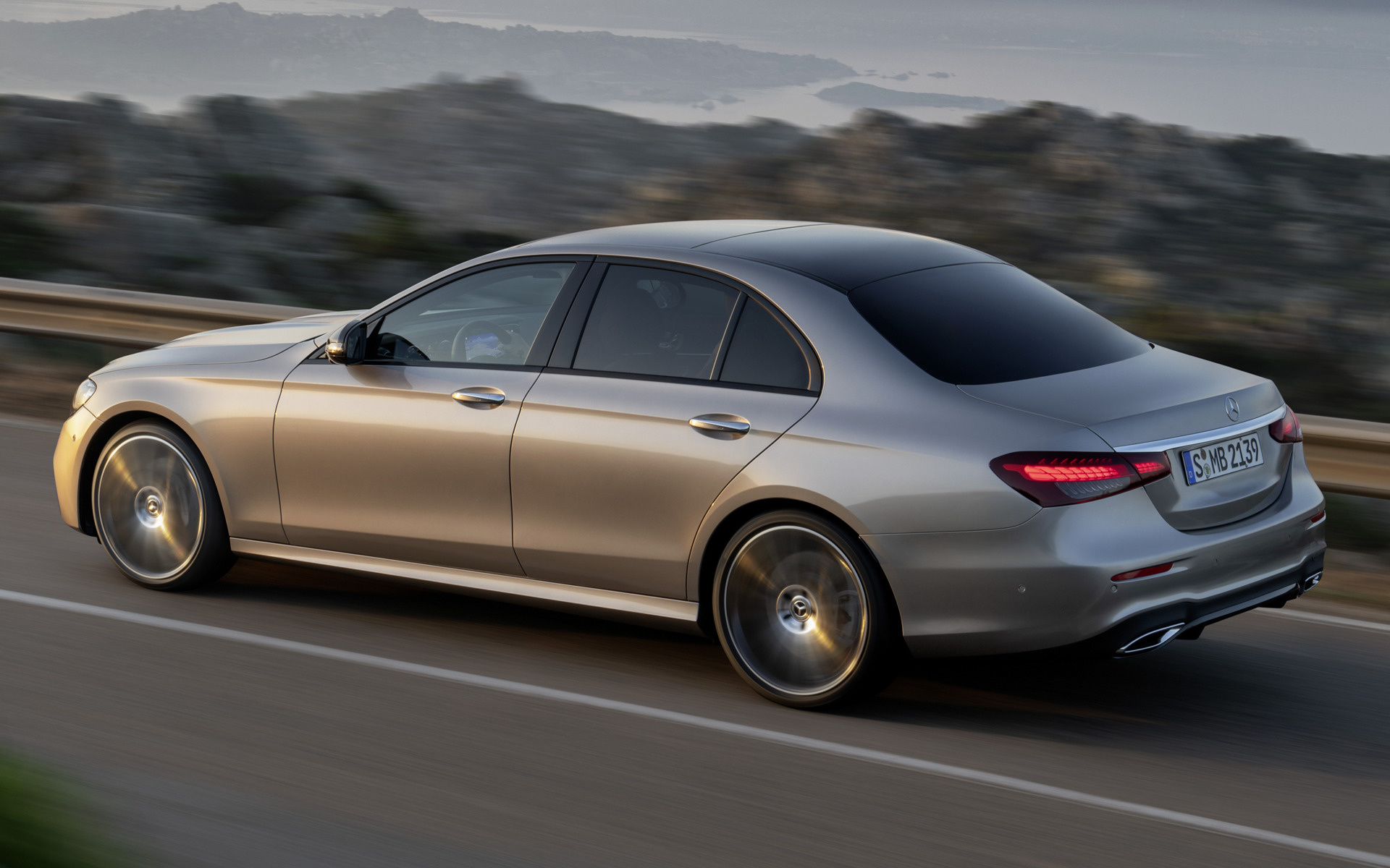 Mercedes-Benz E 220D Amg Line Wallpapers