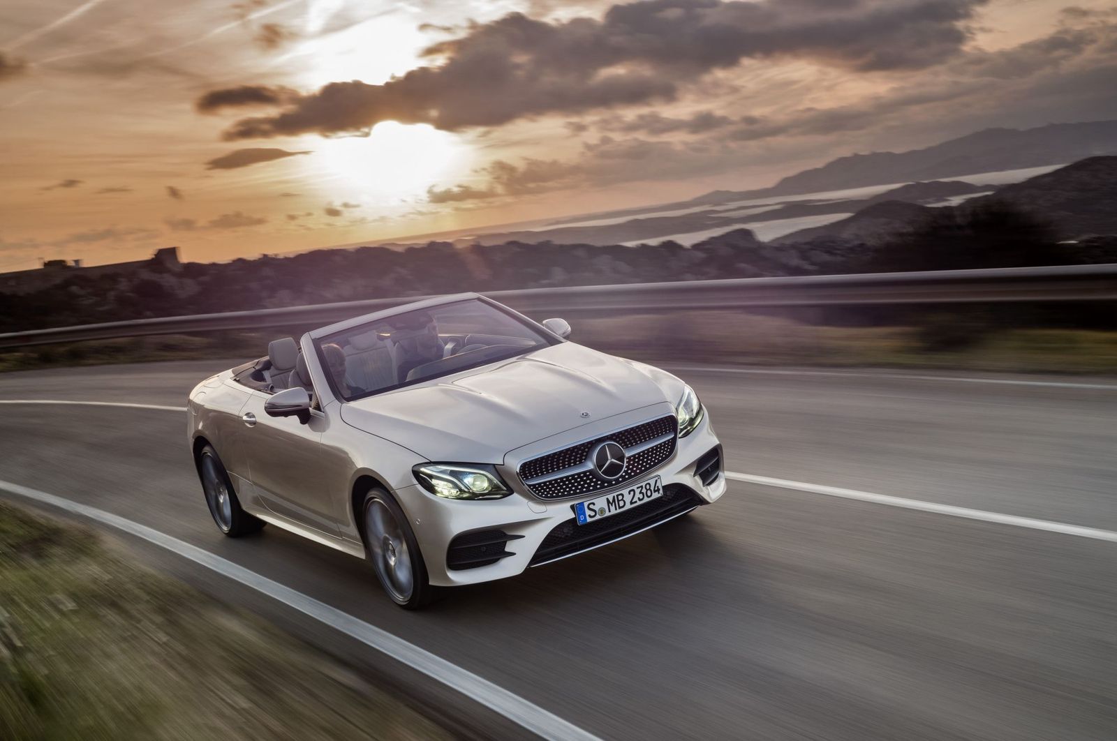 Mercedes-Benz E 300 Cabriolet Amg Line Wallpapers