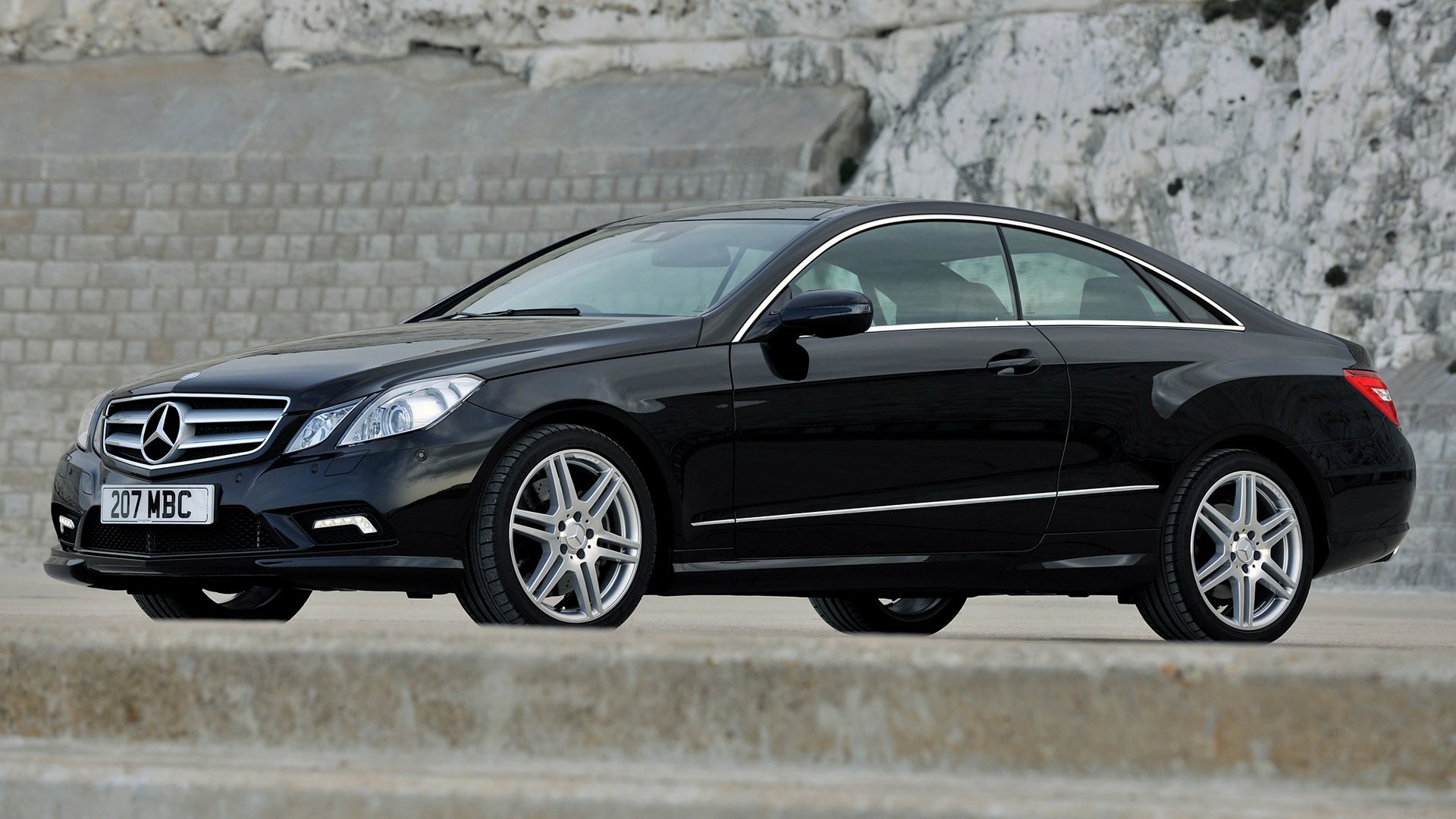 Mercedes-Benz E 500 Amg Styling Wallpapers