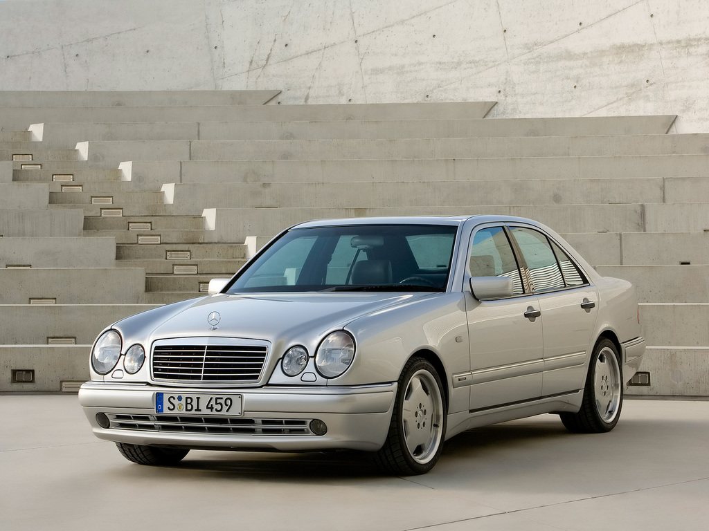 Mercedes-Benz E 500 Amg Styling Wallpapers