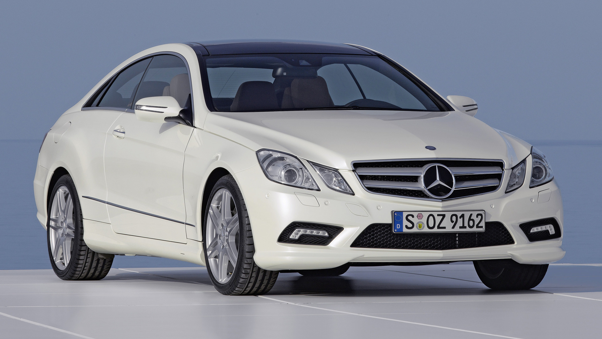 Mercedes-Benz E 500 Coupe Amg Styling Wallpapers