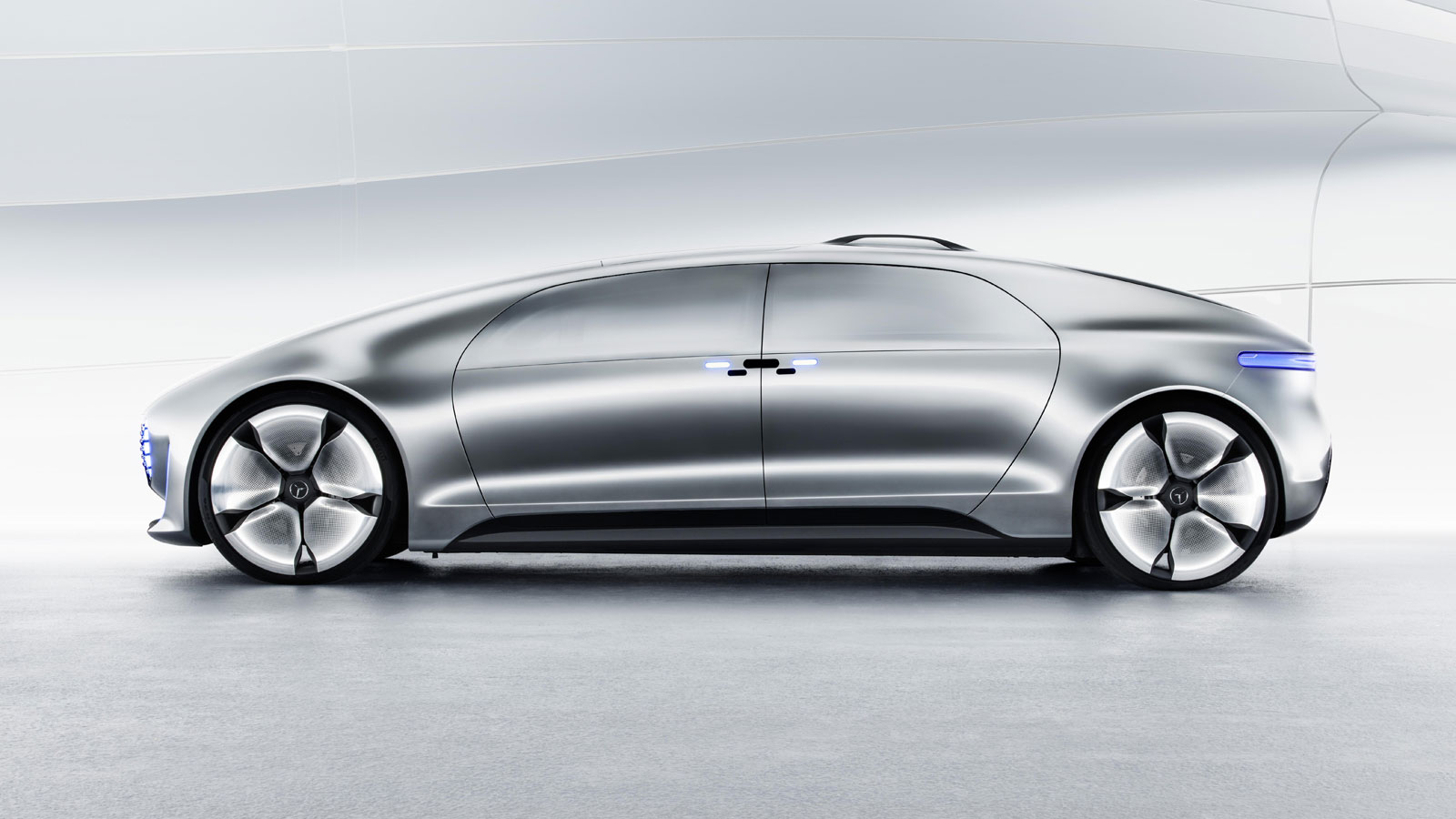 Mercedes-Benz F 015 Wallpapers