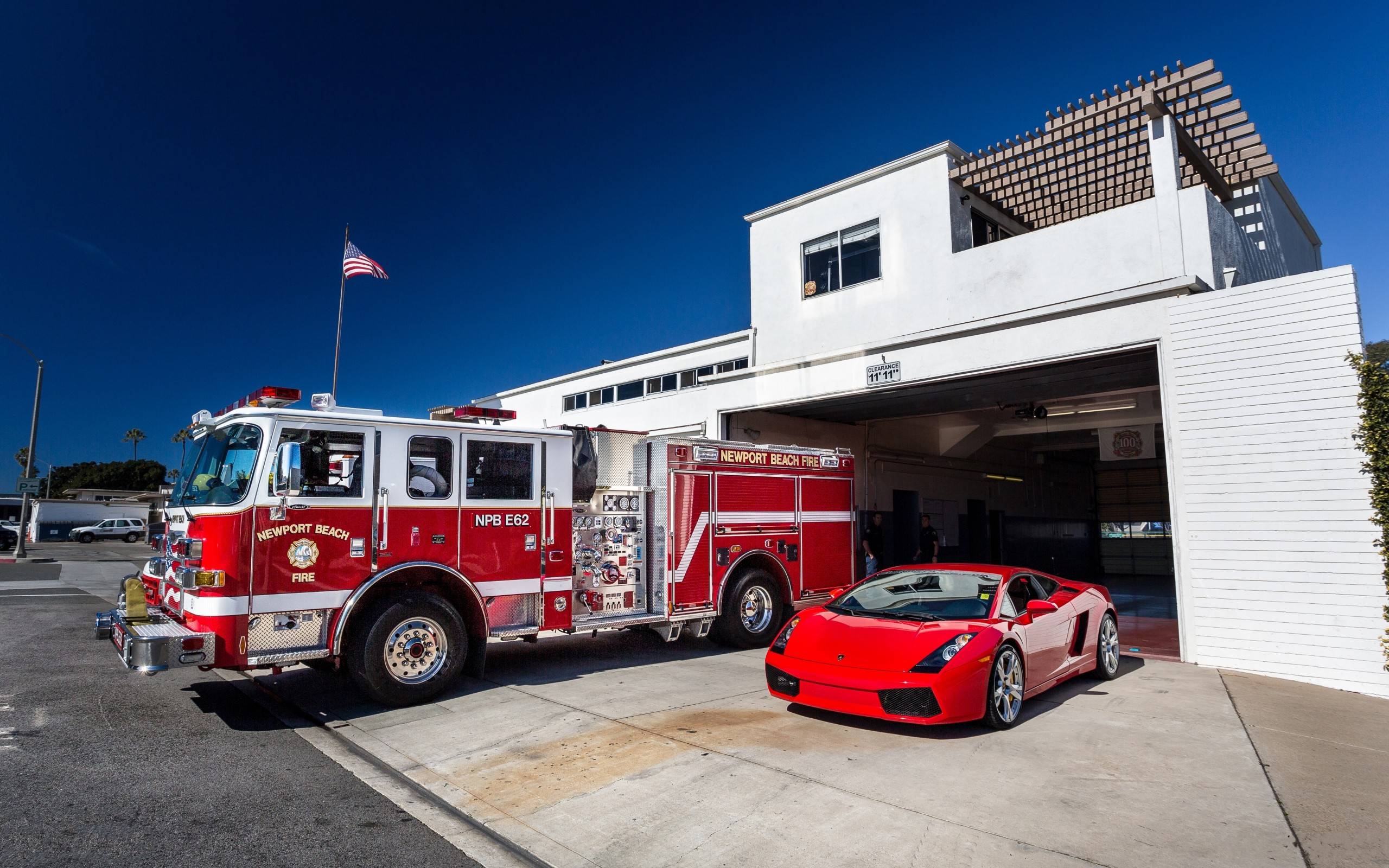 Mercedes-Benz Fire Truck Wallpapers