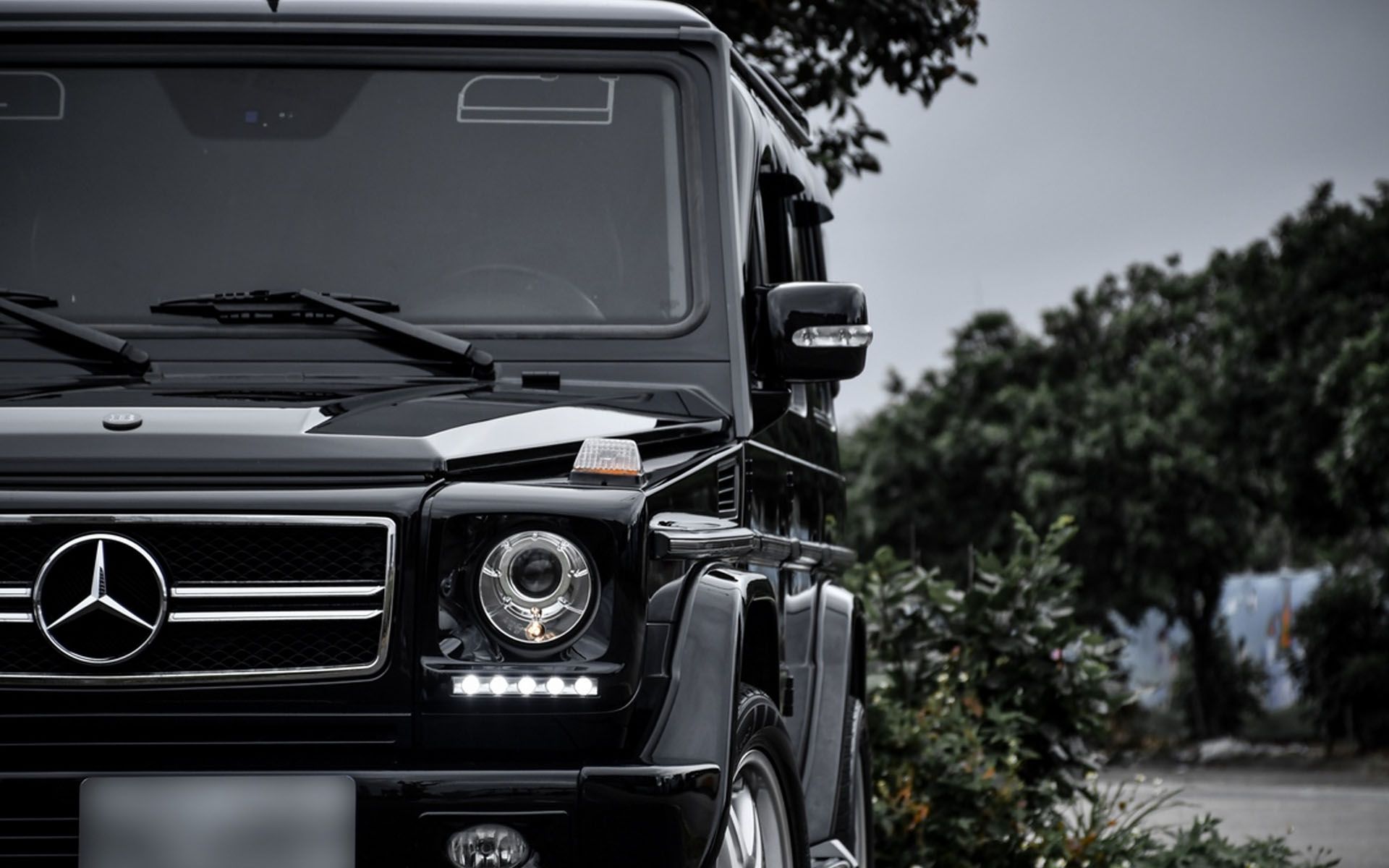 Mercedes-Benz G500 Wallpapers