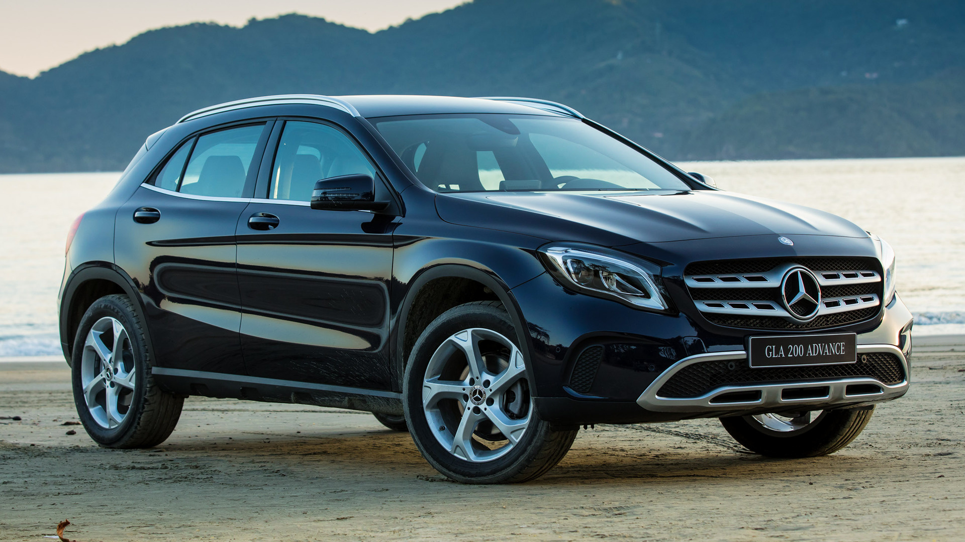 Mercedes-Benz Gla-Class Wallpapers