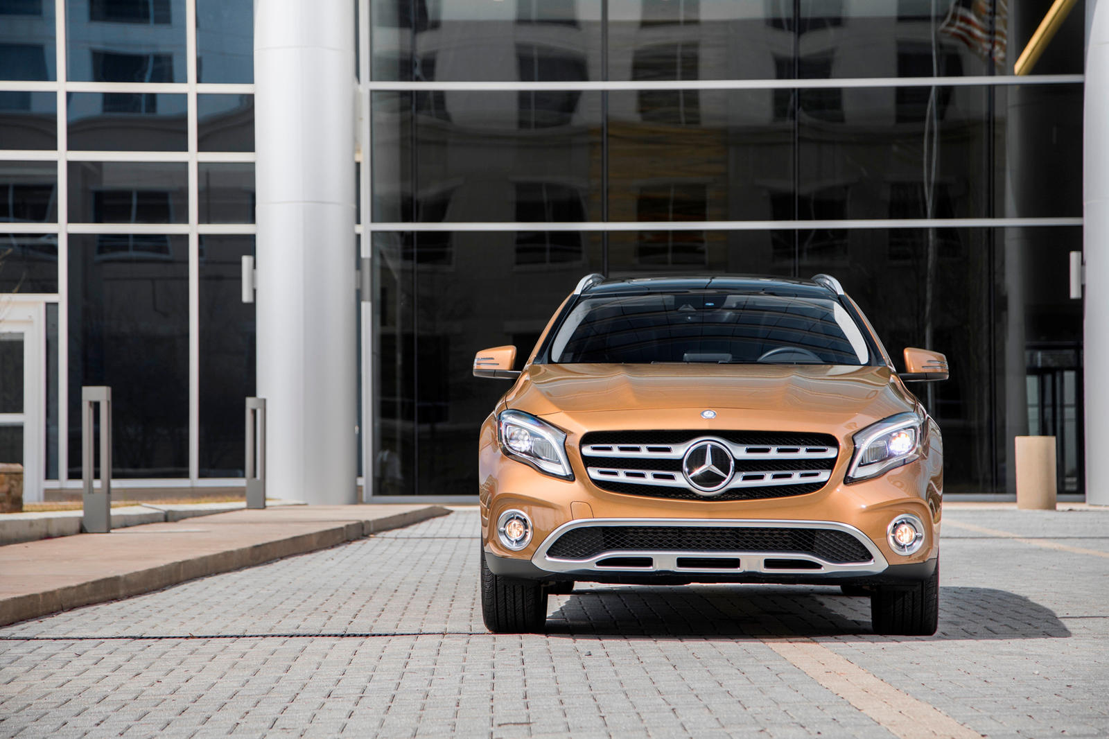 Mercedes-Benz Gla-Class Wallpapers