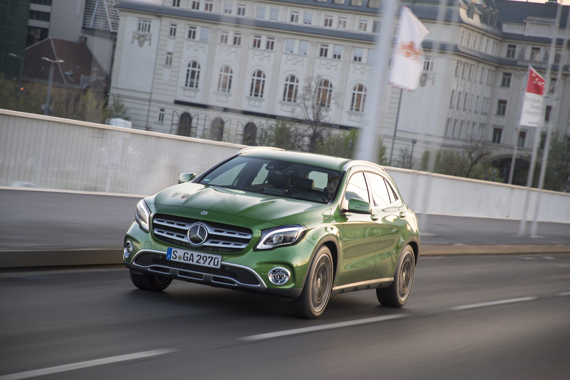 Mercedes-Benz Gla-Class Wallpapers