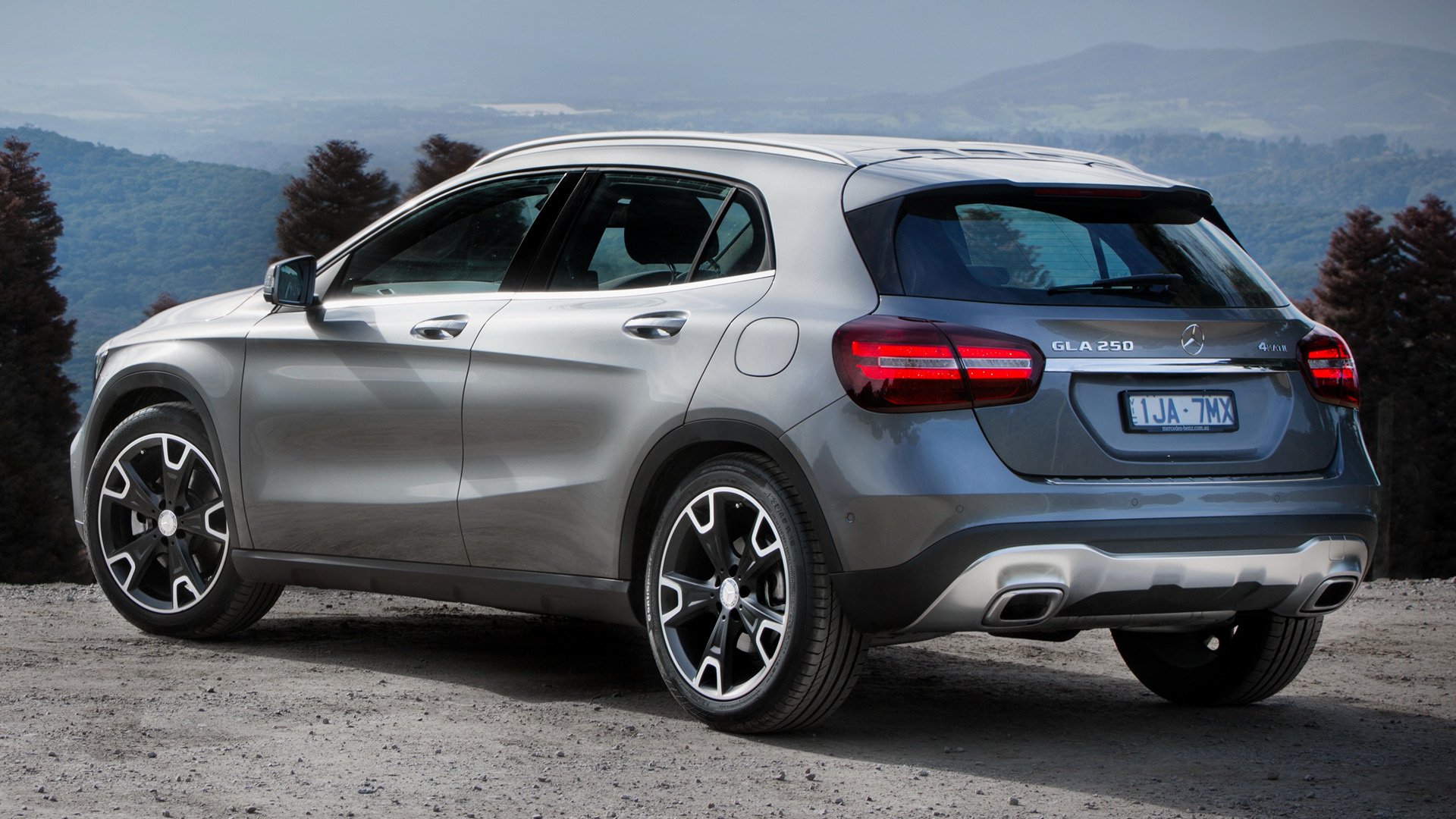 Mercedes-Benz Gla-Class Wallpapers