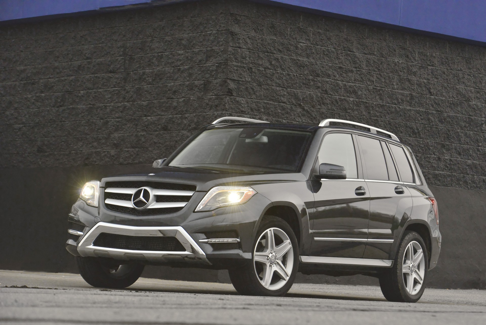 Mercedes-Benz Glk-Class Wallpapers